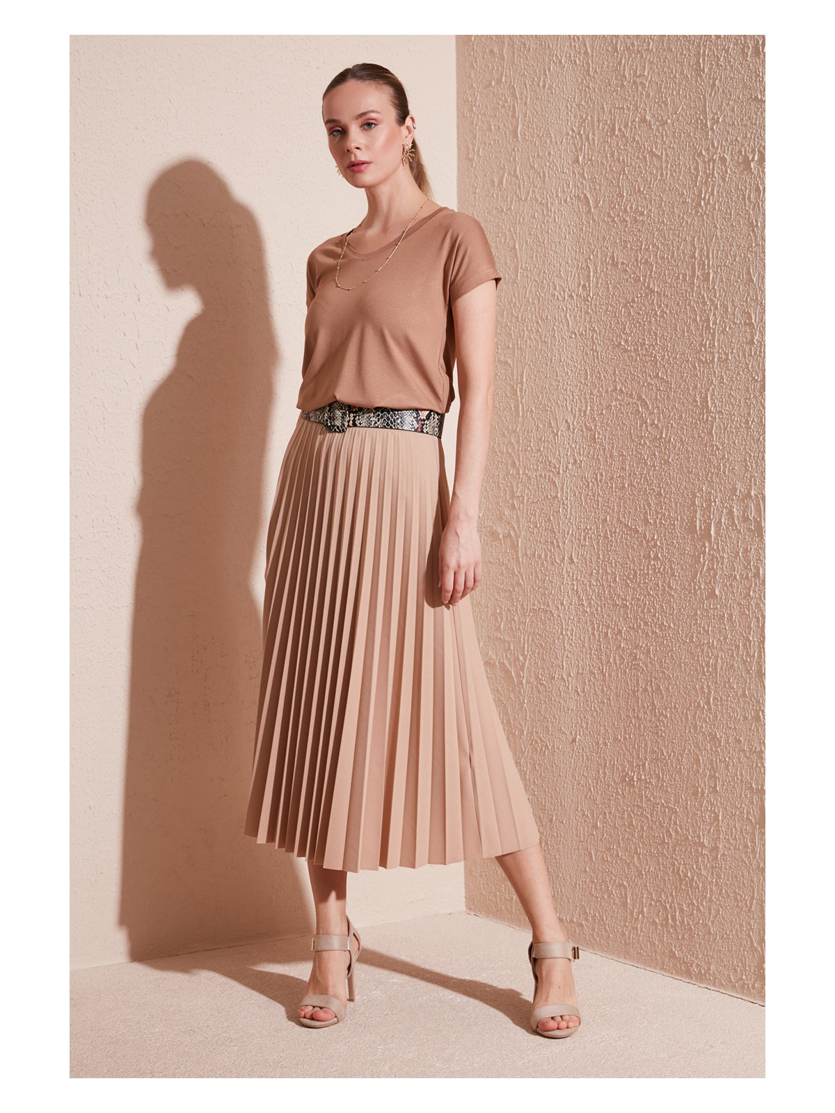 Lela V Yaka Relaxed Fit Yırtmaç Detaylı 2'li Paket Bluz Bayan Bluz 5862000S2 - Görsel 4