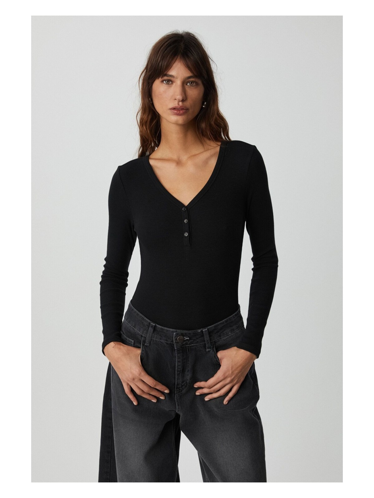 Grimelange Kalanı Kadın Uzun Kollu V Yaka Patlı Düğmeli Siyah Bluz