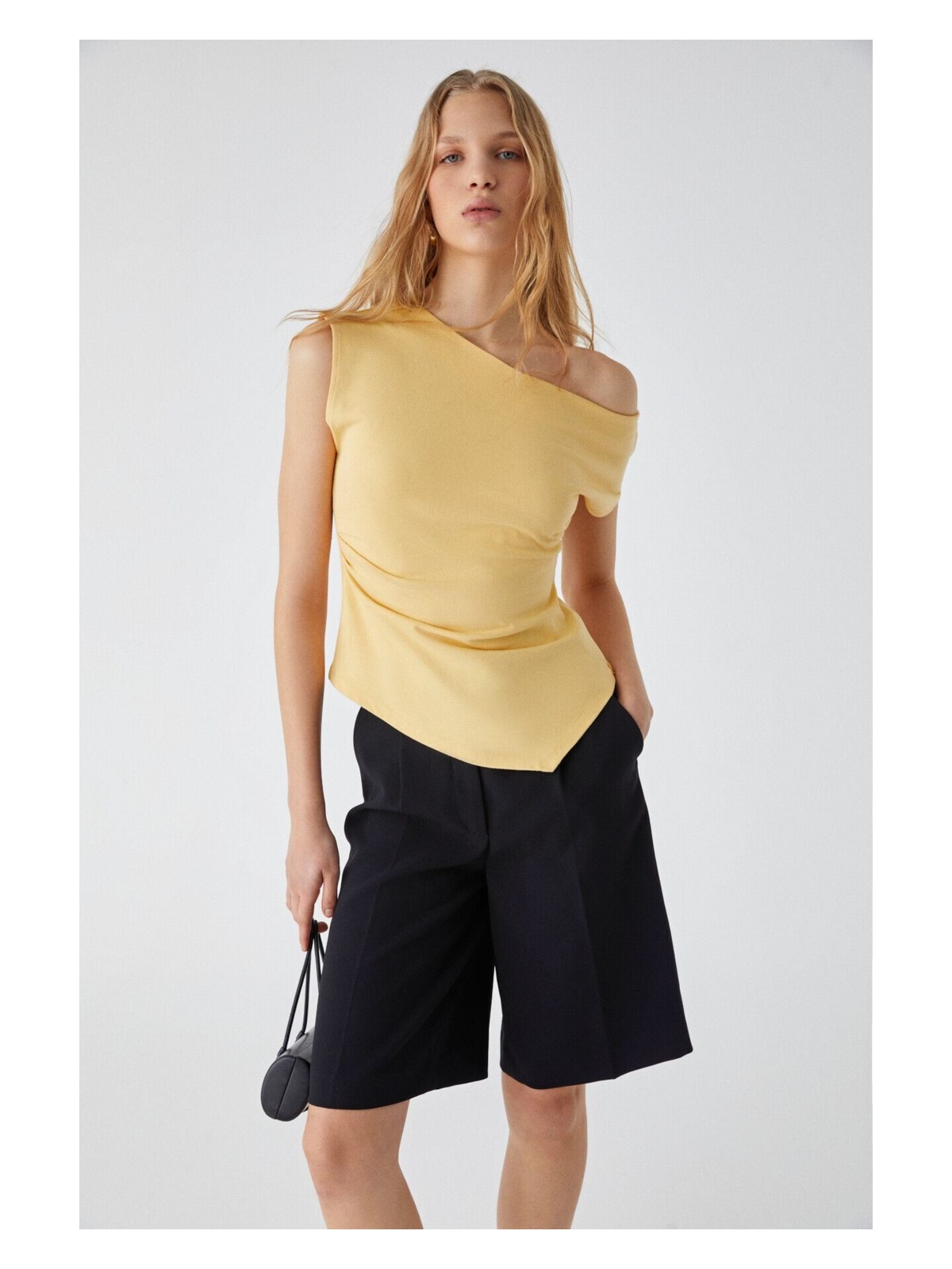 Grimelange REHINGA Kadın Asimetrik Yaka Regular Kısa Kol Bordo Bluz - Görsel 3