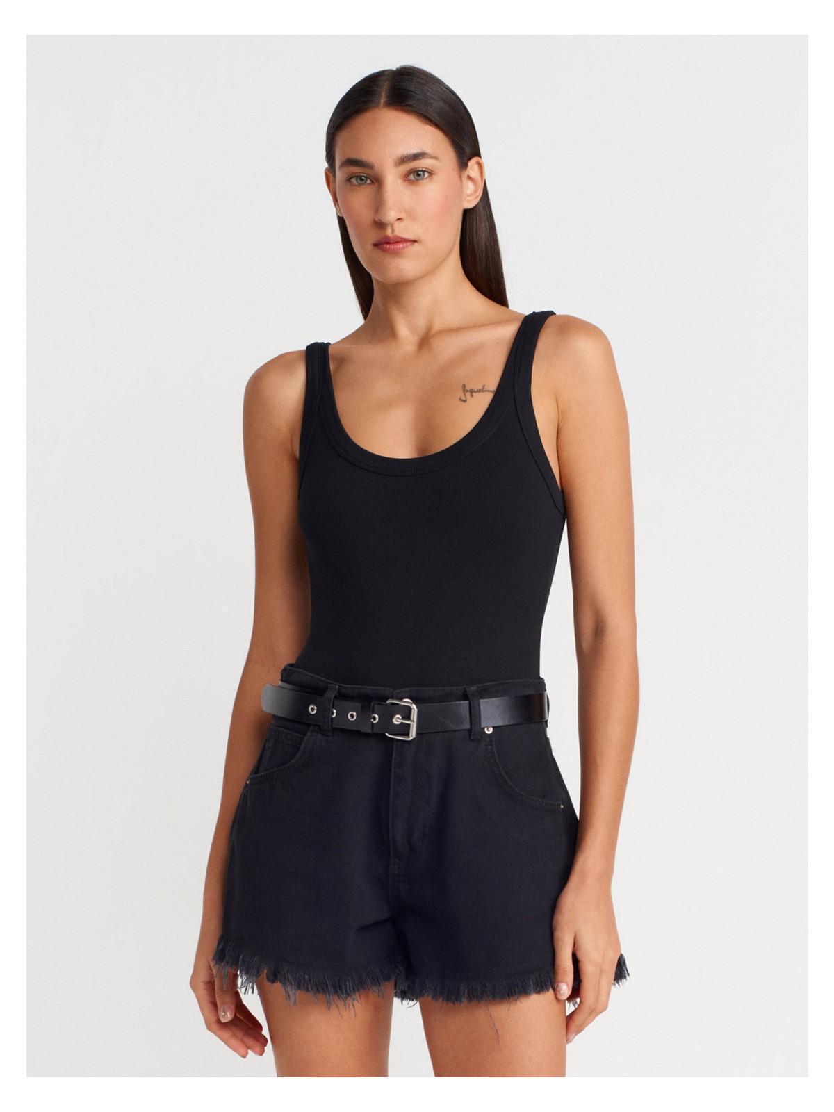 Dilvin 21053 Askılı Bodysuit-Siyah