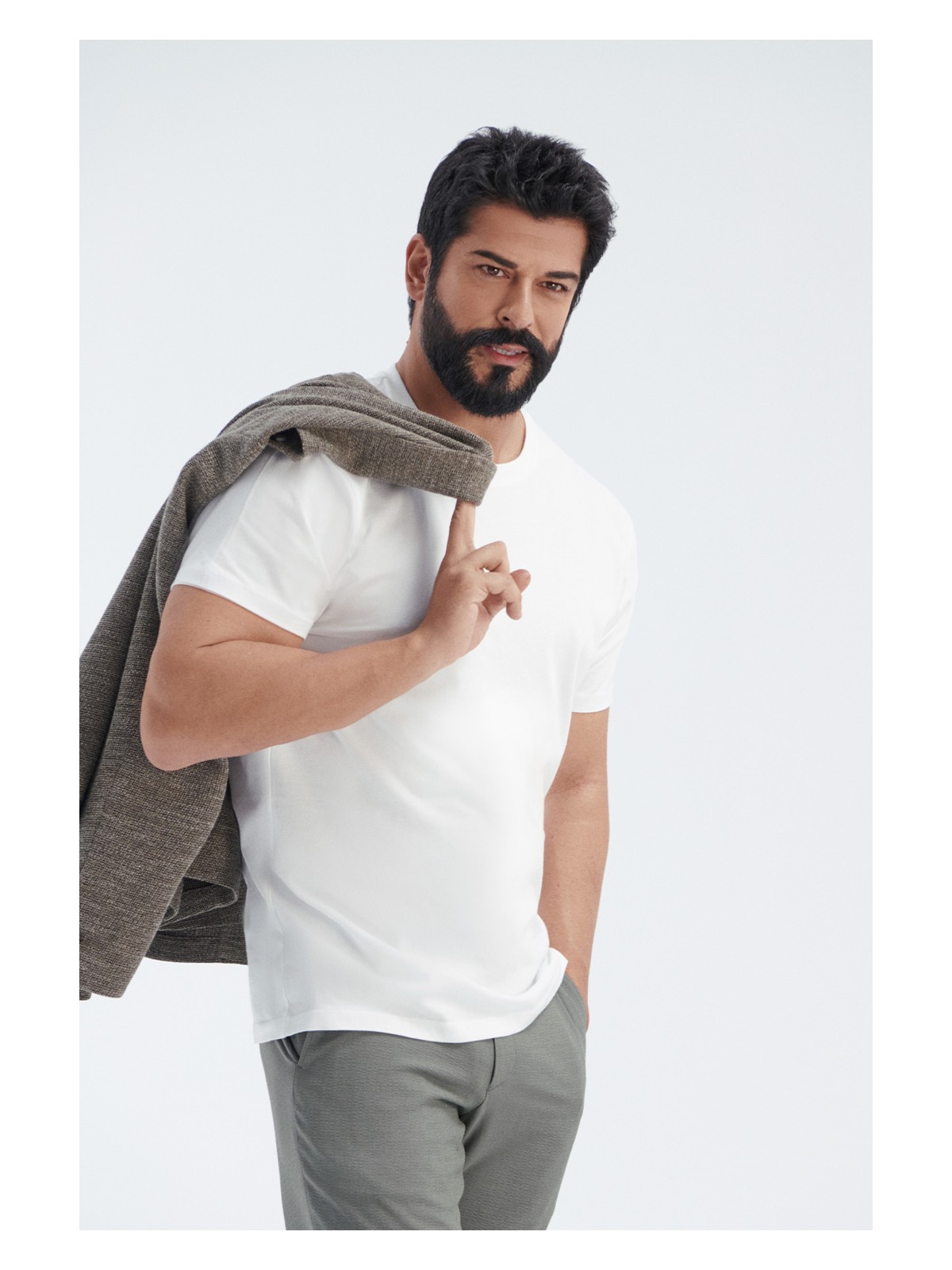 Altınyıldız Classics Erkek Beyaz %100 Pamuk Slim Fit Dar Kesim Bisiklet Yaka Tişört