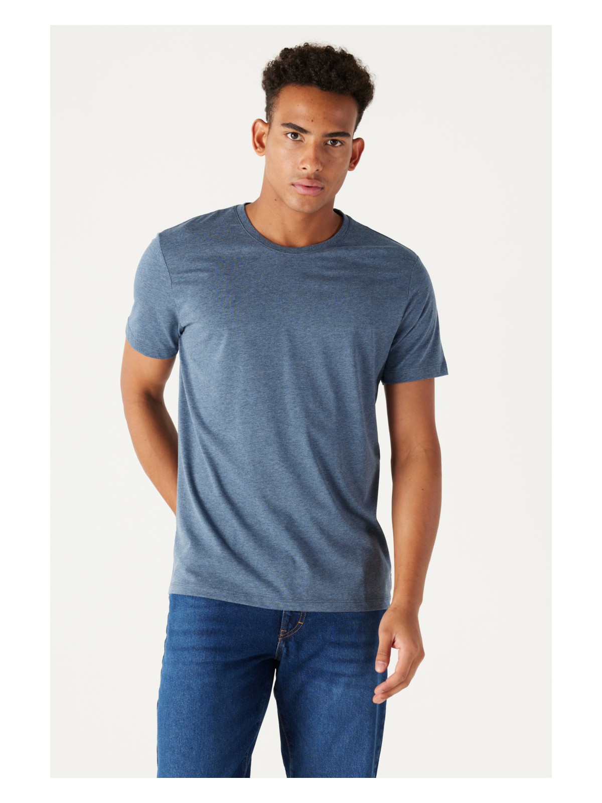 Altınyıldız Classics Erkek Indigo Melanj Pamuklu Slim Fit Dar Kesim Bisiklet Yaka Tişört