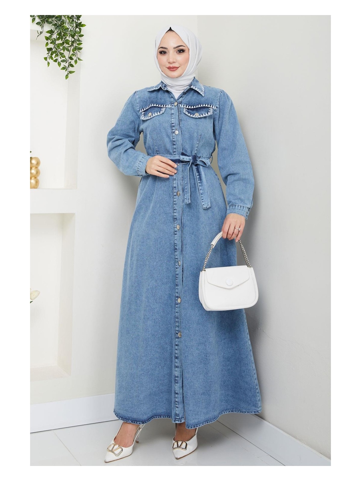 Hafsa Mina Nakış Detaylı Kuşaklı Düğmeli Kot Elbise HM2669 Mavi