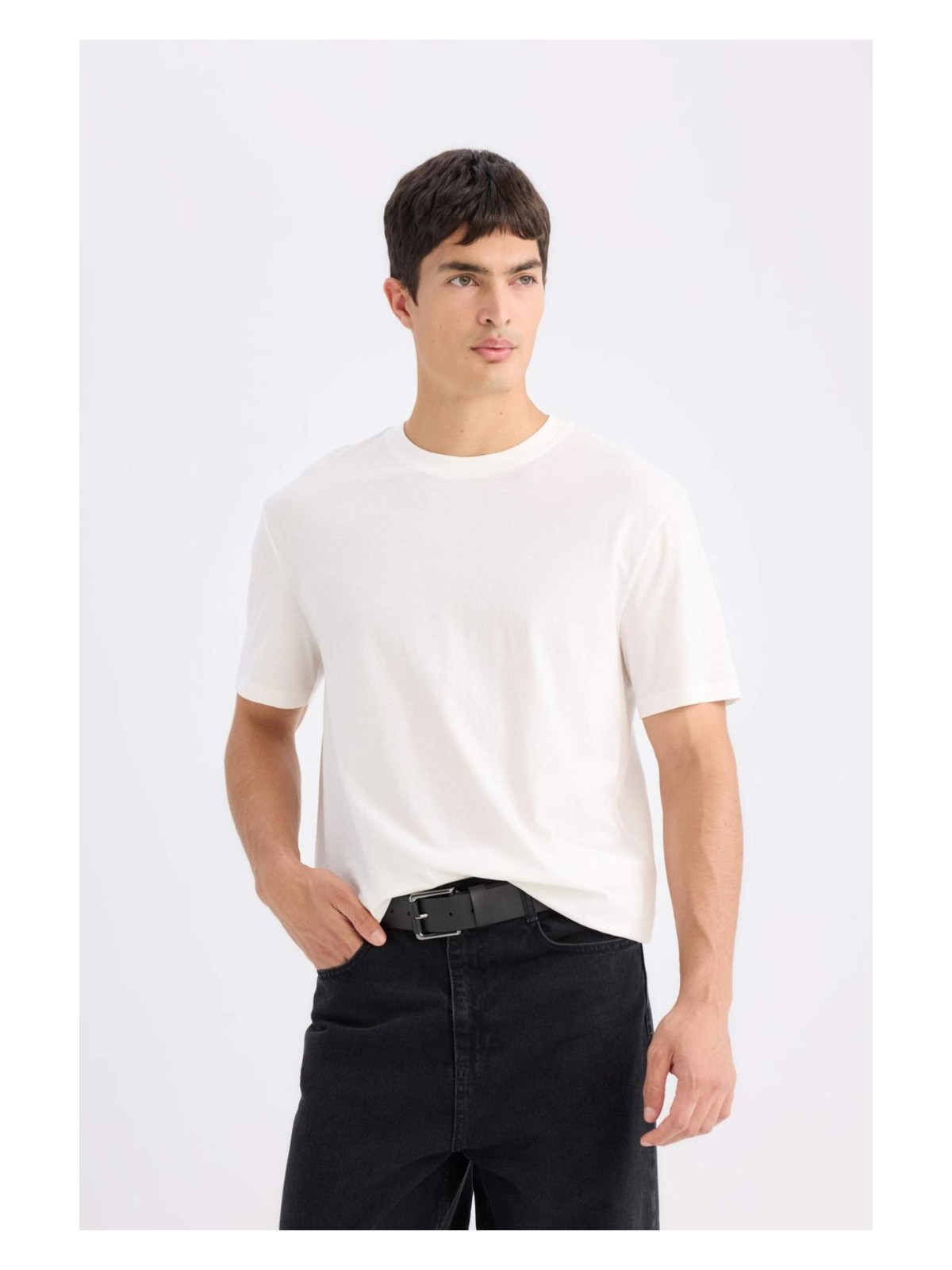 DeFacto %100 Pamuk Basic Tişört V7699AZ25SP