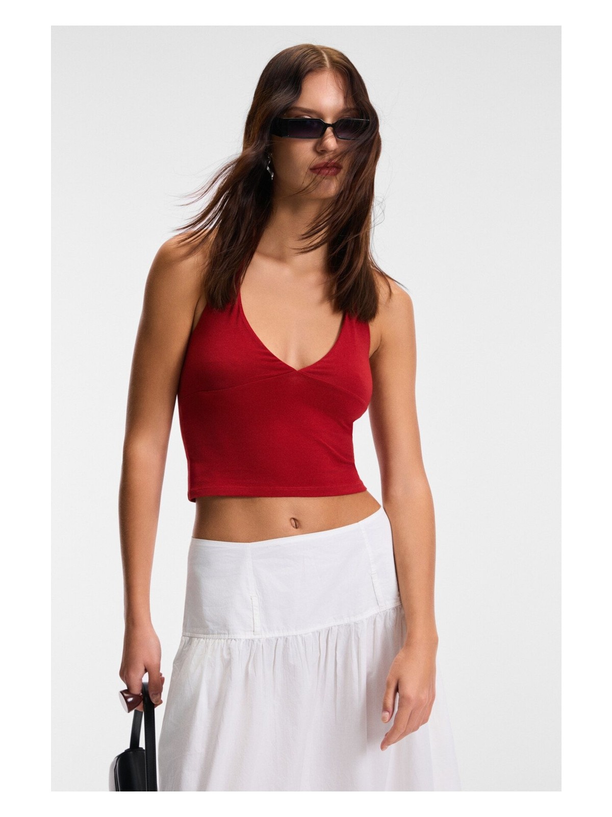 Grimelange MORIENNE Kadın Halter Yaka Kalın Askılı Sırtı Açık Crop Kırmızı Bluz - Görsel 2