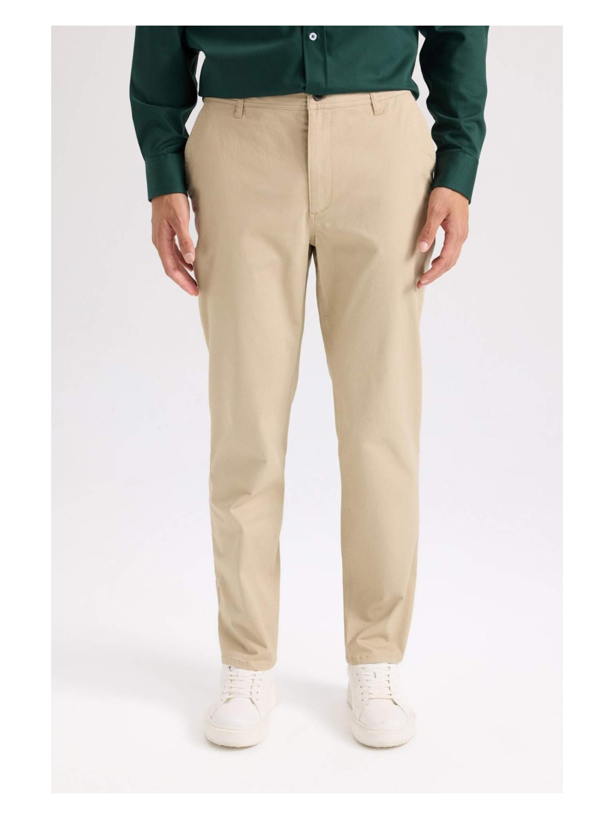 DeFacto Regular Fit Normal Kesim Yazlık Düz Paça Chino Kanvas Pantolon D7349AX25SP
