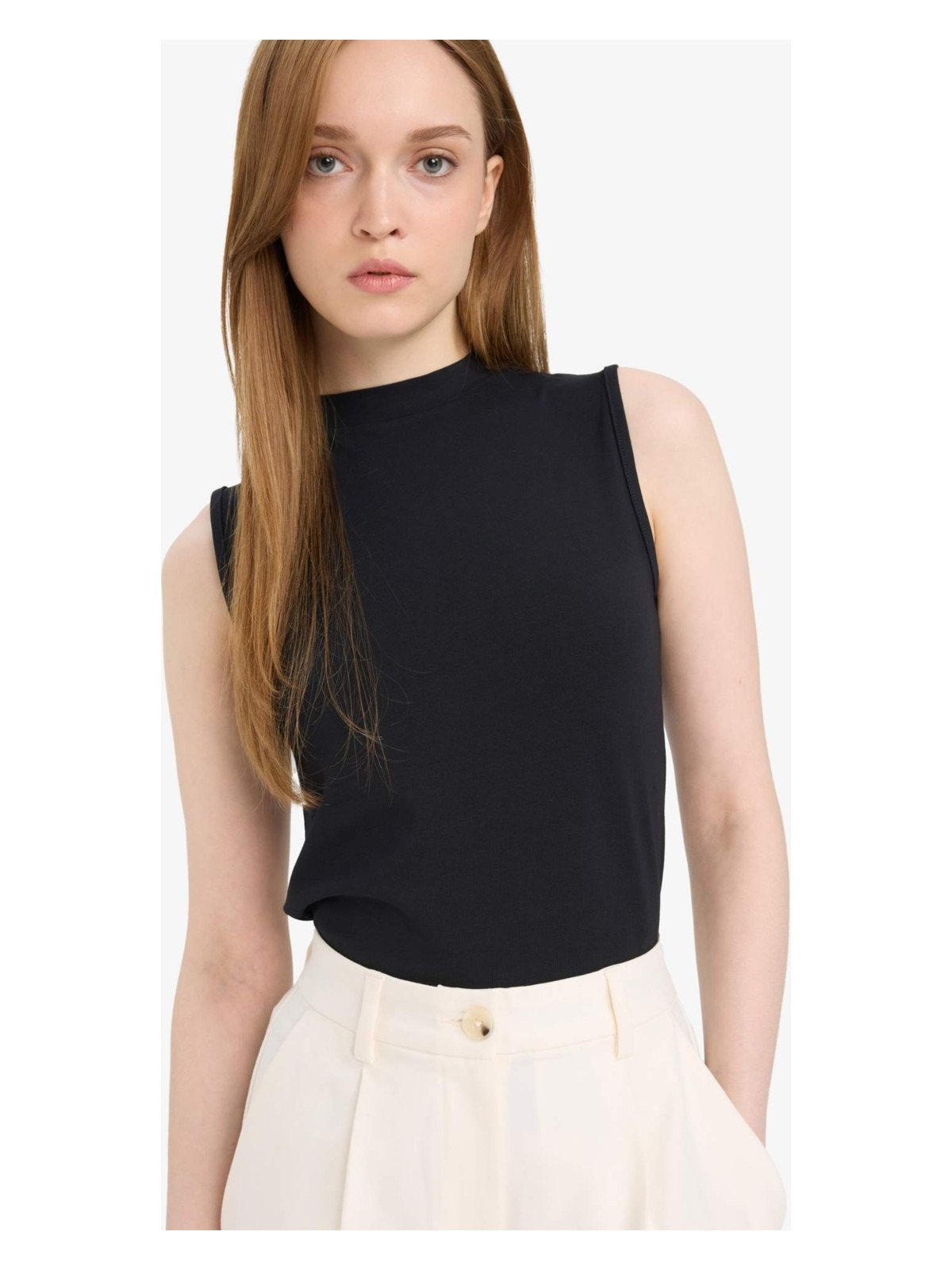 DeFacto Bisiklet Yaka Kolsuz Atlet D4894AX25SM