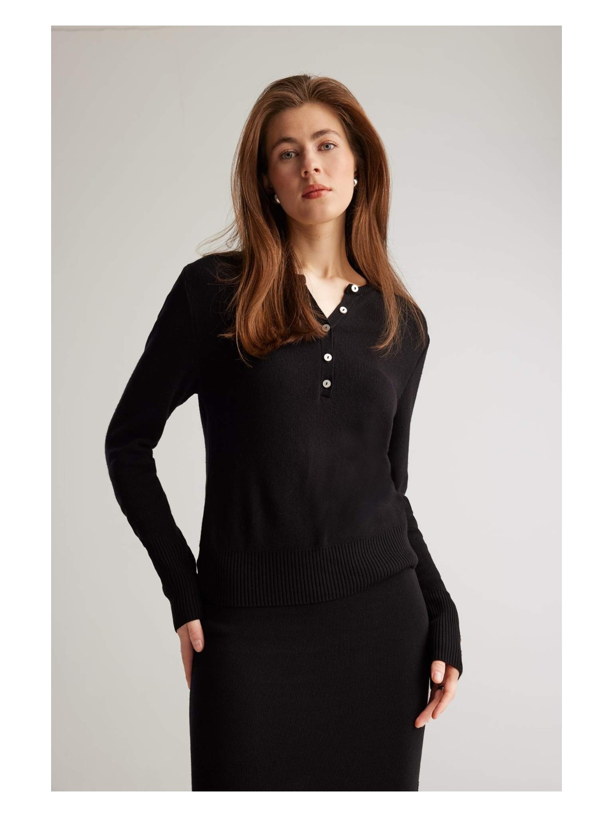 DeFacto Fitted Bisiklet Yaka Basic Düz Siyah Triko Kazak E5345AX25SP