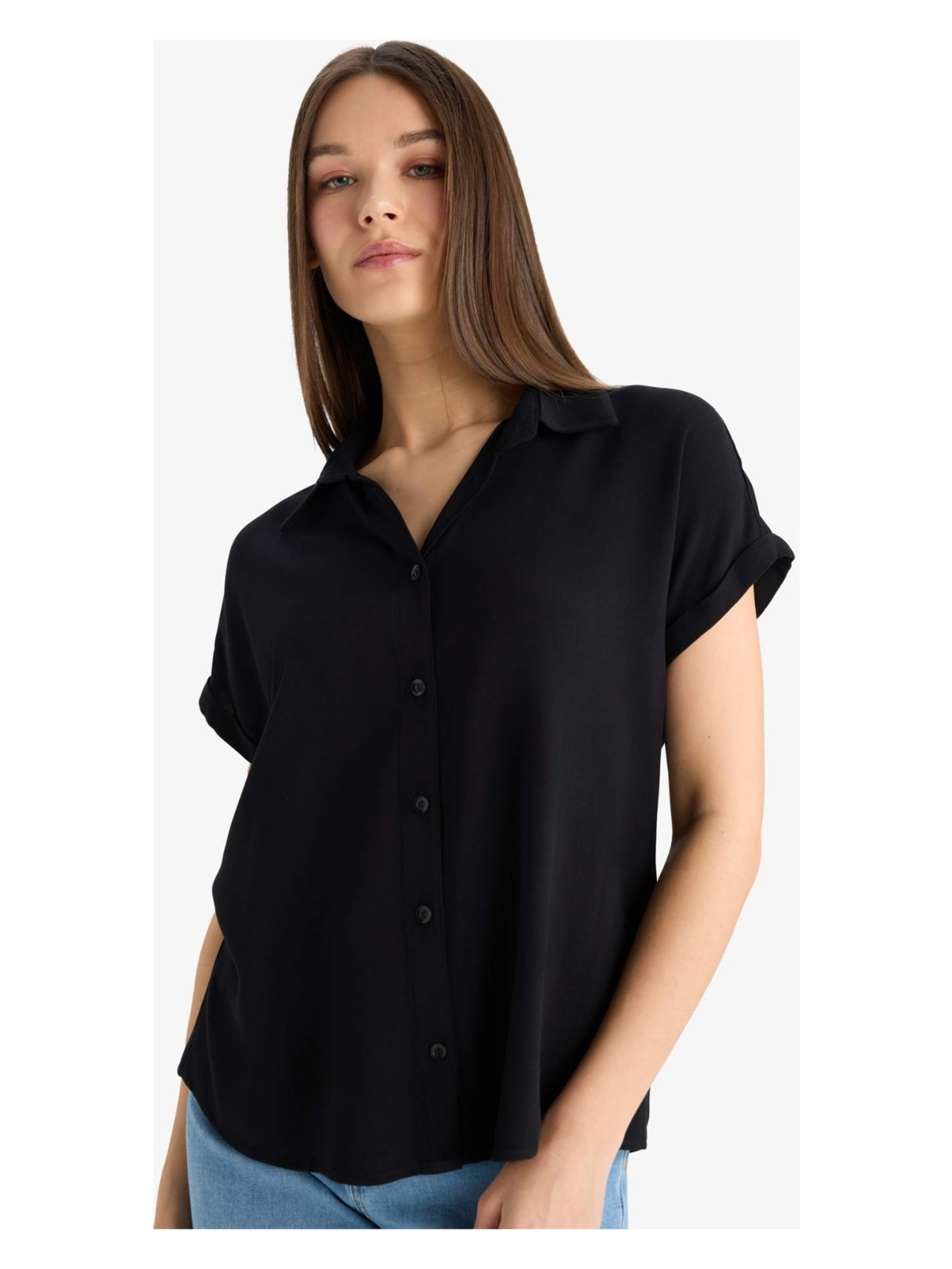 DeFacto Regular Fit Basic Düz Viskon Kısa Kollu Gömlek N7819AZ25SP - Görsel 3