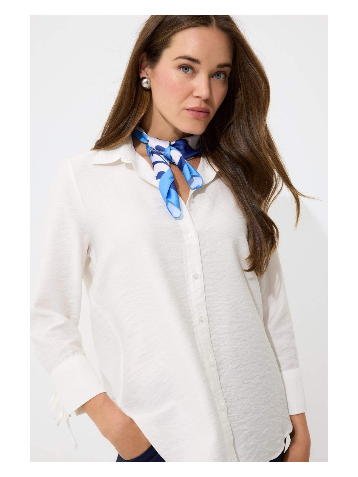 DeFacto Regular Fit Basic Düz Uzun Kollu Gömlek C3819AX25SP - Görsel 3