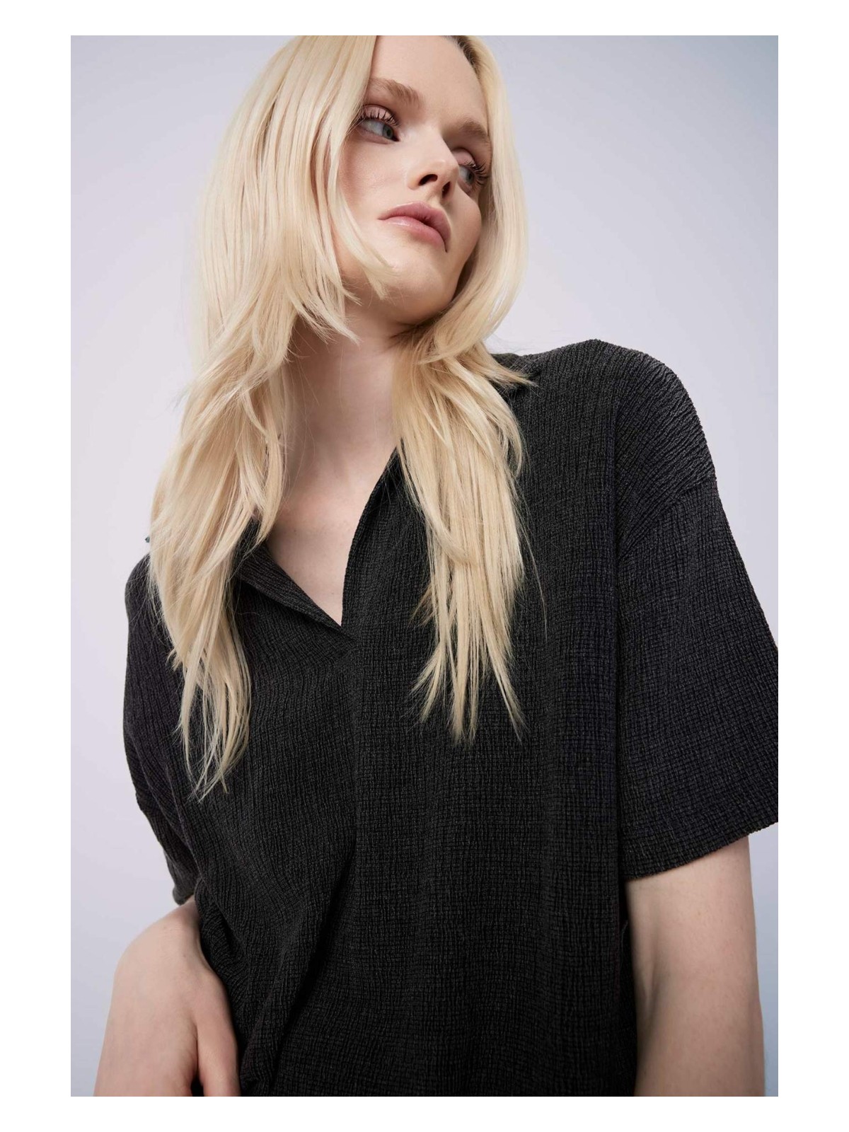 DeFacto Relax Fit Basic Düz Bürümcük Kısa Kollu Tişört E0981AX25SP