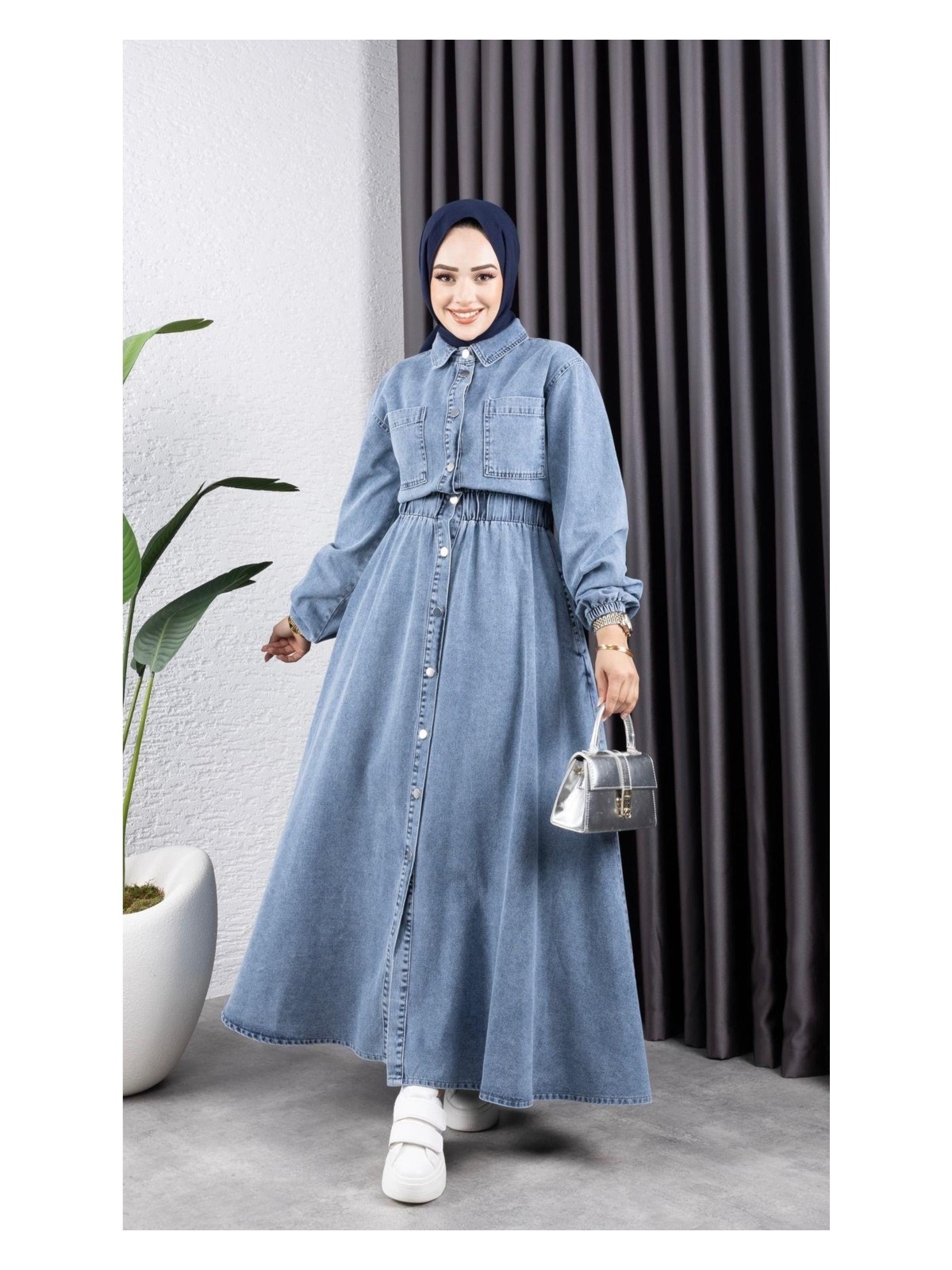 Harman Butik Kadın Mavi Belden Lastikli Gömlek Elbise Uzun Kol Denim Kumaş Düz Desen ile Şık ve Rahat