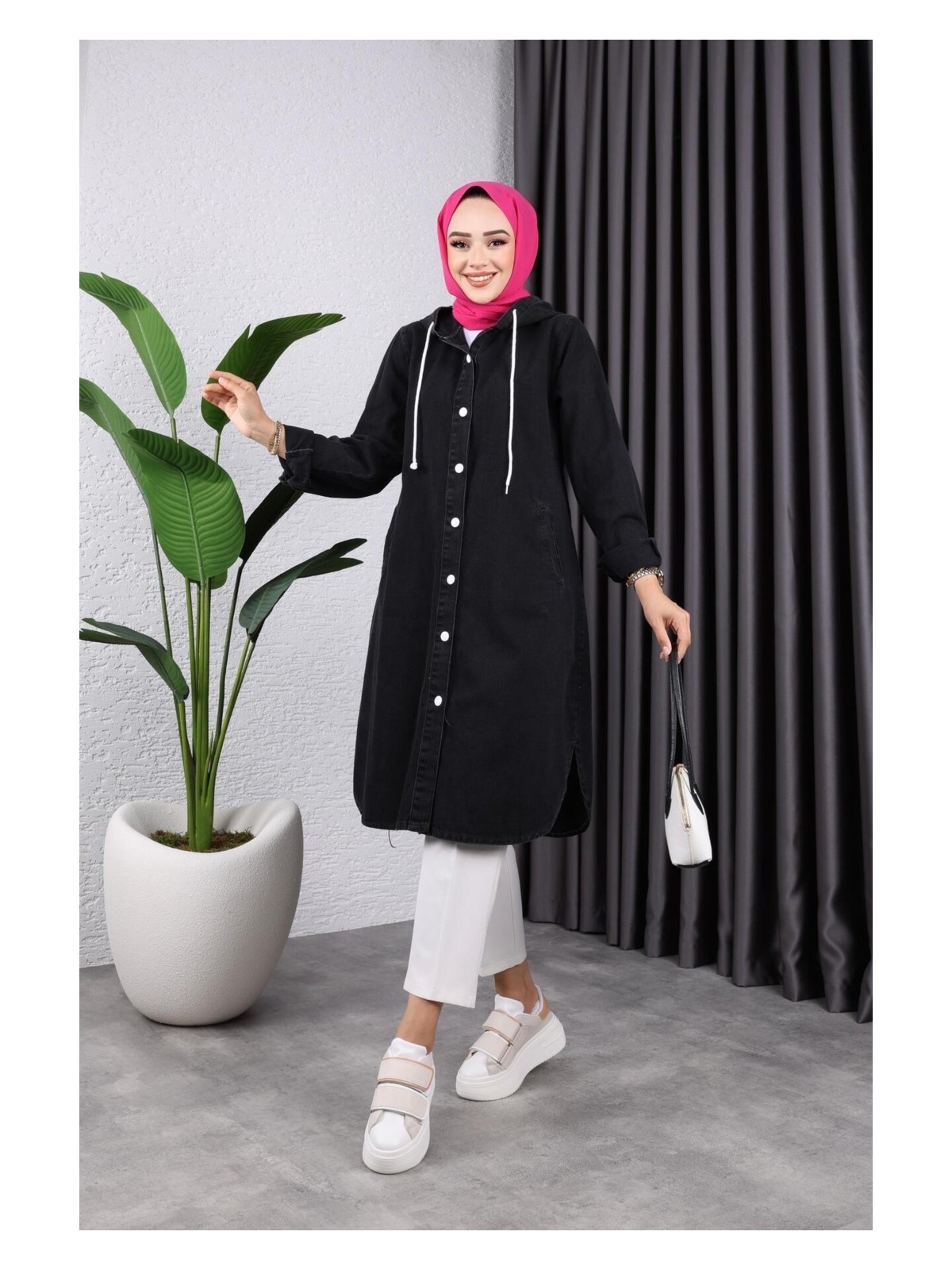 Harman Butik Kadın Kapüşonlu Uzun Kot Ceket