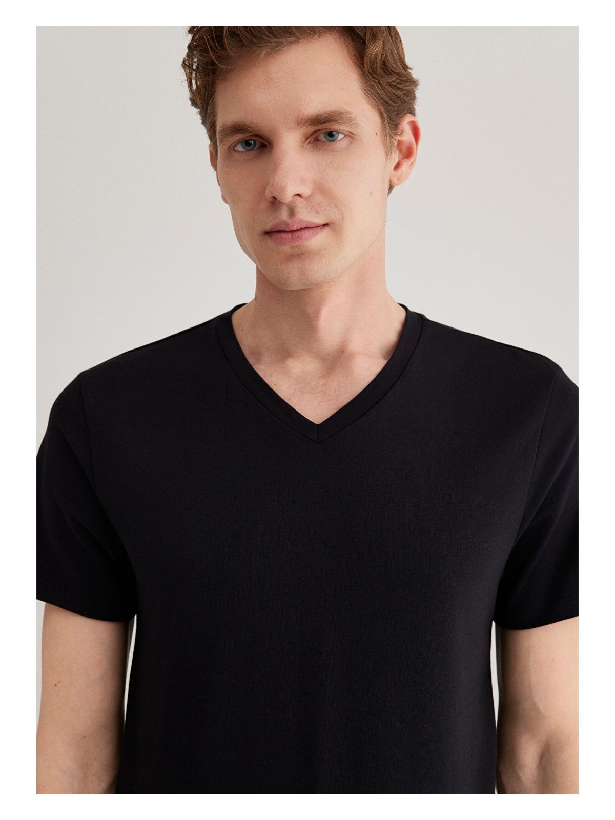 Mavi Stretch V Yaka Siyah Basic Tişört 061748-900 - Görsel 5