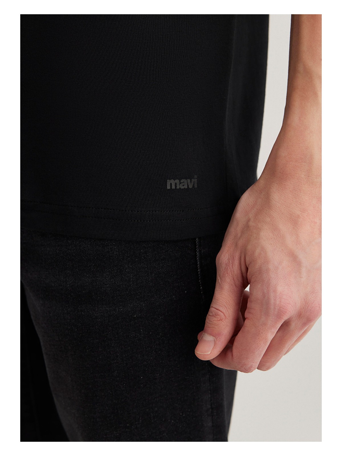 Mavi Siyah Basic Tişört 065574-900 - Görsel 6
