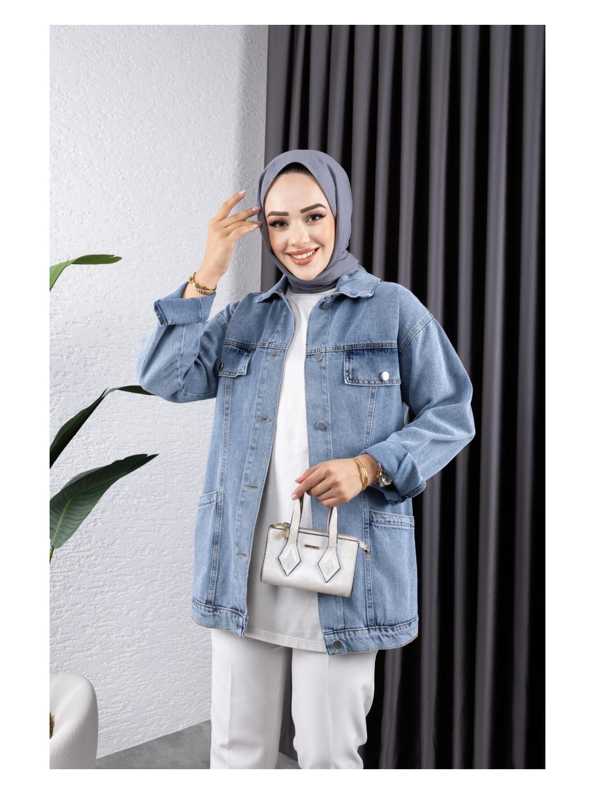 Harman Butik Kadın Cep Detaylı Denim Kot Ceket - Görsel 3