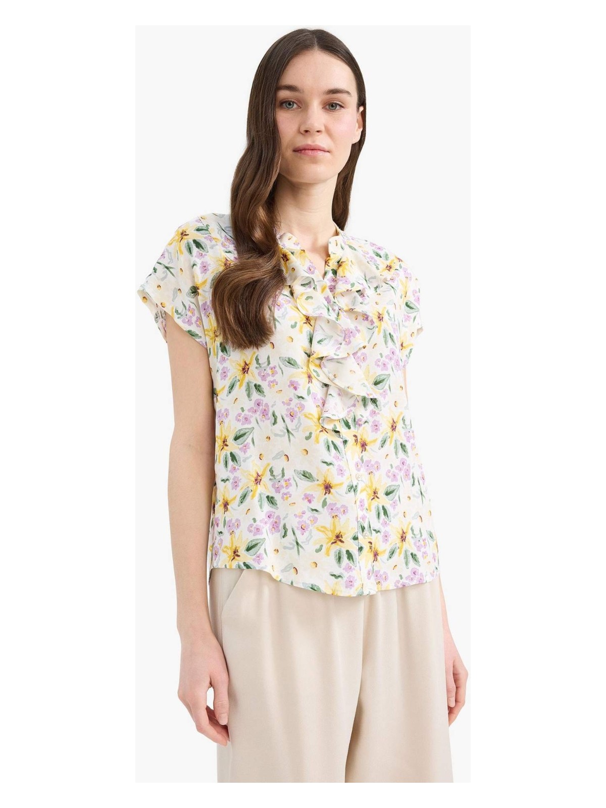 DeFacto Regular Fit Kaçık Yaka Çiçekli Kısa Kollu Bluz F0995AX25SM - Görsel 7
