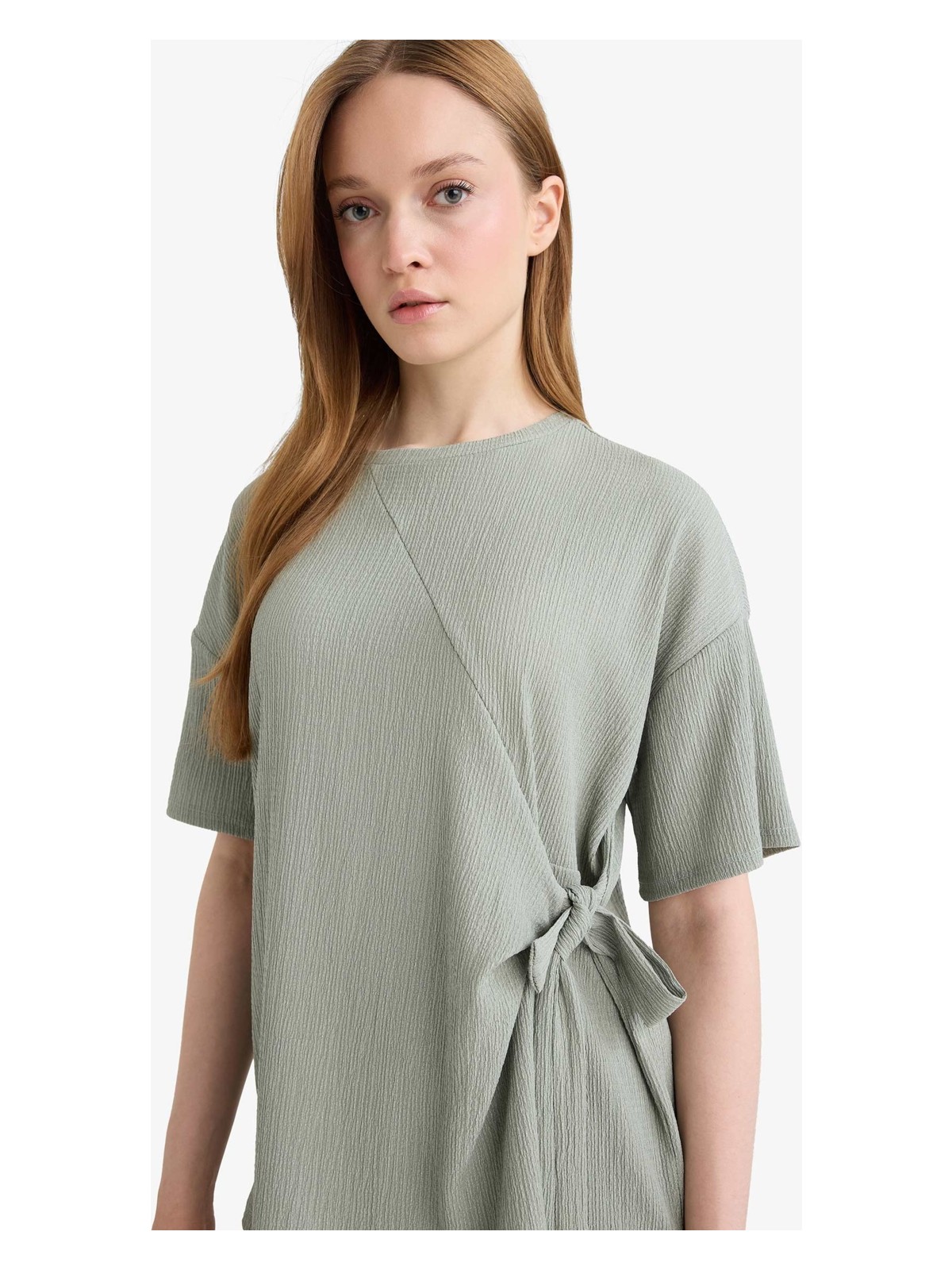 DeFacto Relax Fit Bisiklet Yaka Basic Düz Bürümcük Kısa Kollu Tişört D5446AX25SP - Görsel 5