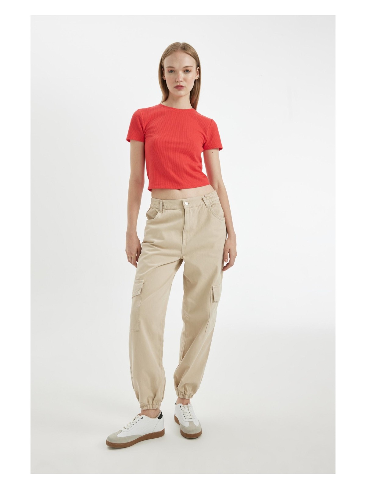 DeFacto Jogger Gabardin Pantolon Normal Bel Basic Düz Kargo Cepli B0454AX24AU - Görsel 5