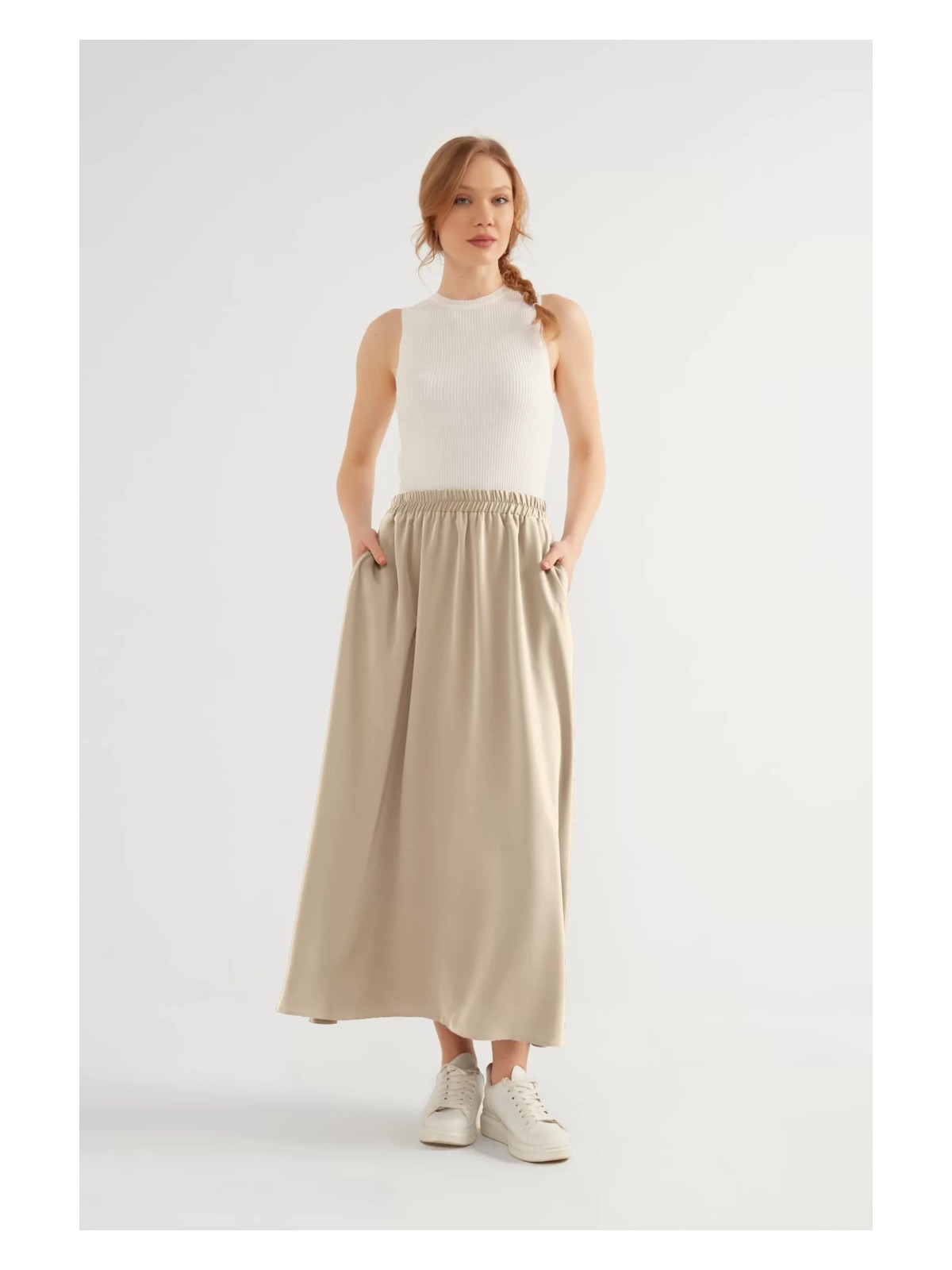 Birgül Bektaş Siyah Kloş Etek - Görsel 5