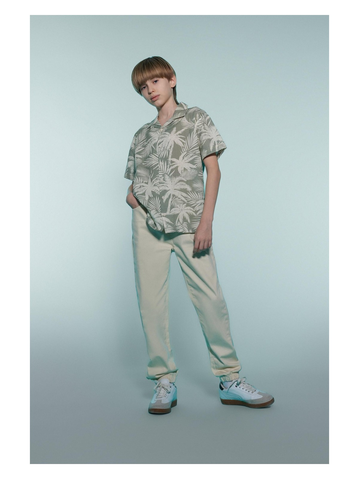 DeFacto Jogger Fit Standart Paça Gabardin Pantolon Erkek Çocuk D7795A825SP