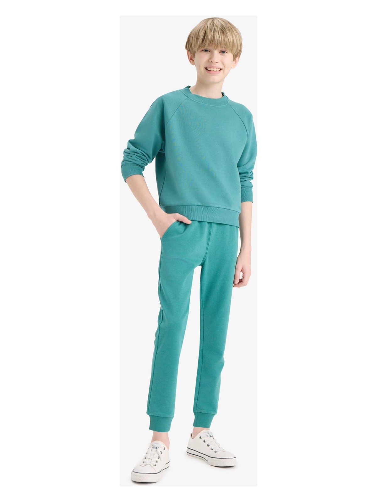 DeFacto Beli Lastikli Okul Jogger Eşofman Altı Erkek Çocuk K8852A625AU - Görsel 10