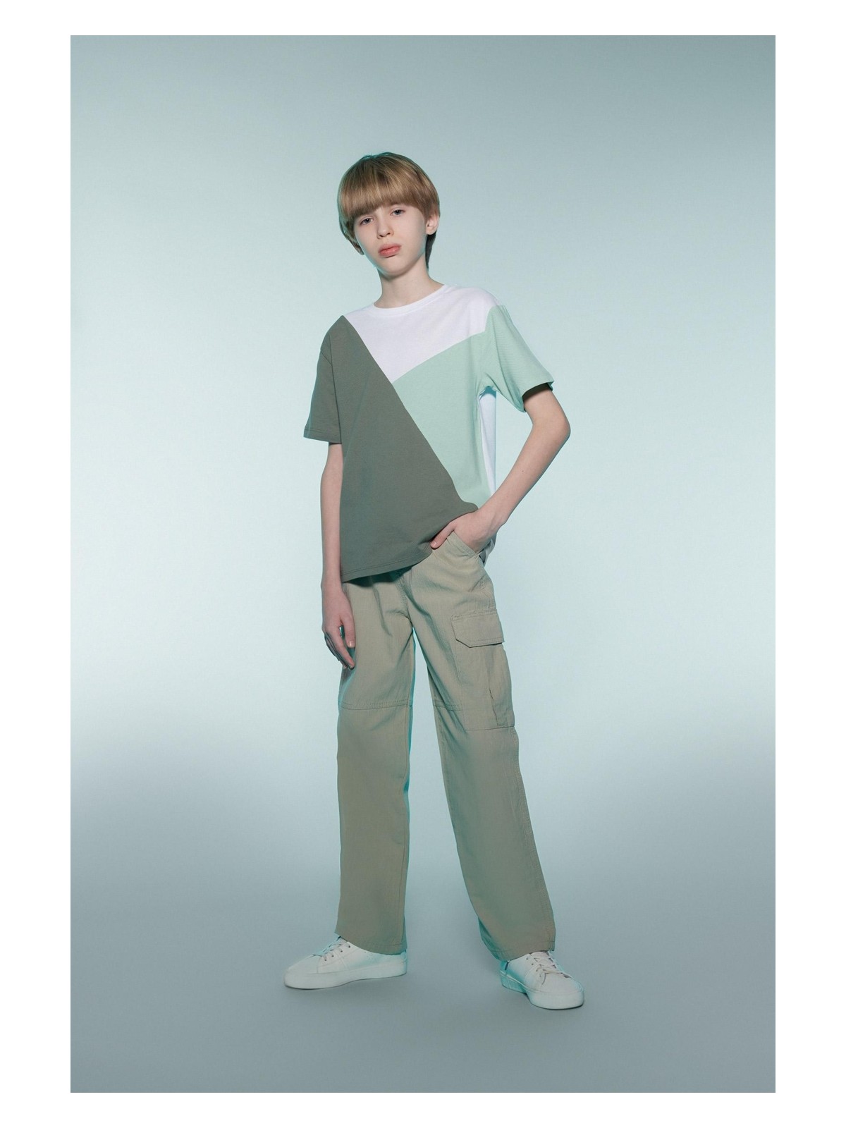 DeFacto Loose Fit Standart Paça Gofre Dokulu Pantolon Erkek Çocuk D7794A825SP