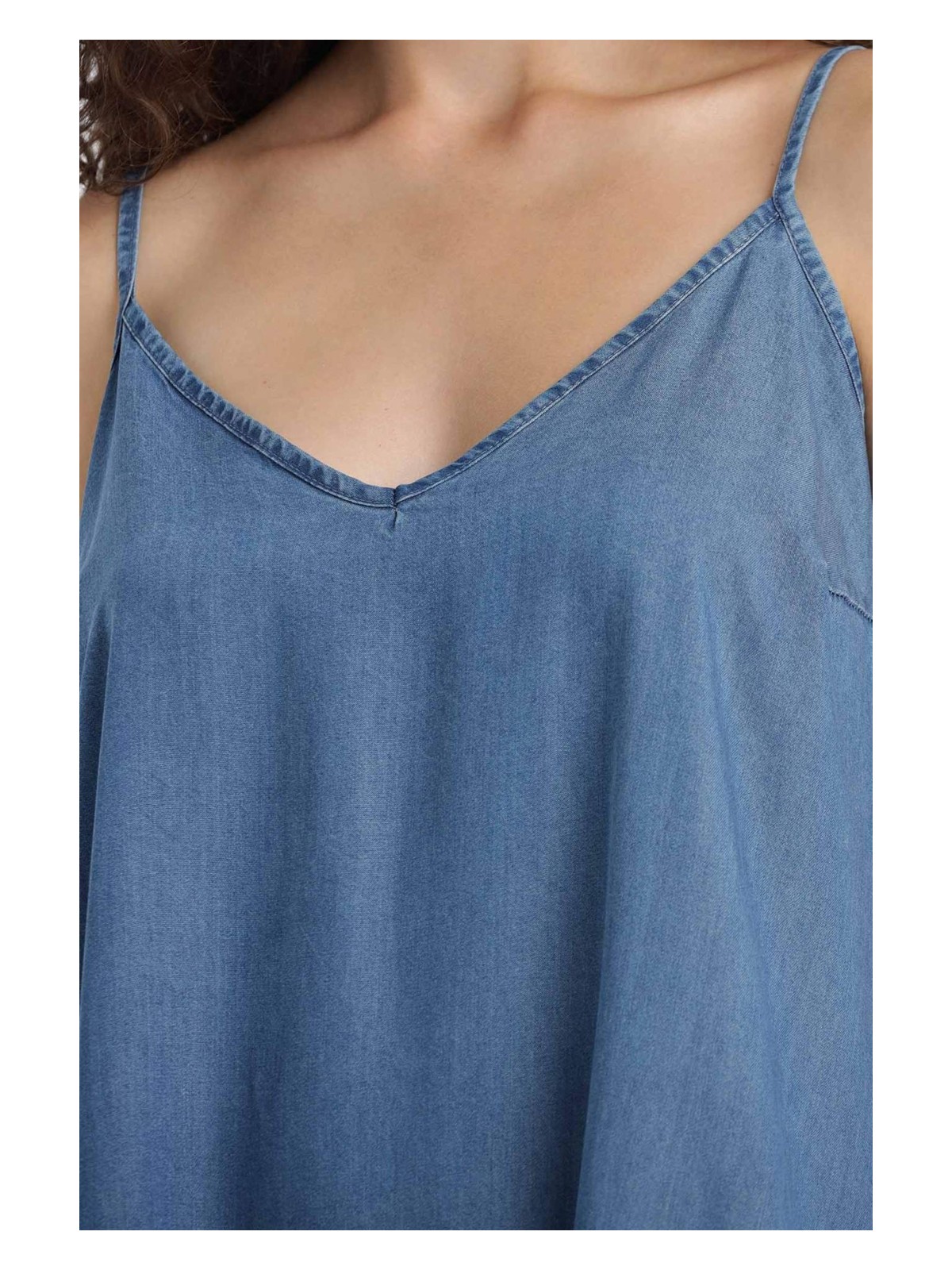 DeFacto Fashion Fit Akışkan Kumaş İnce Askılı Maxi Elbise D8258AX25SM - Görsel 4