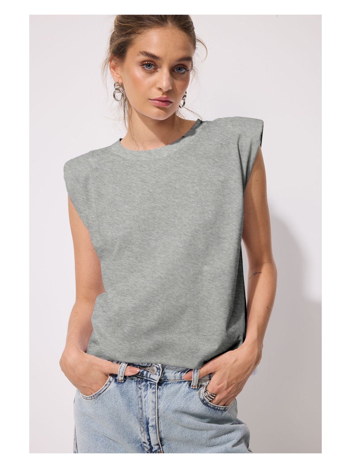 Babokah Omuz Vatkalı Kolsuz T-Shirt - Görsel 7