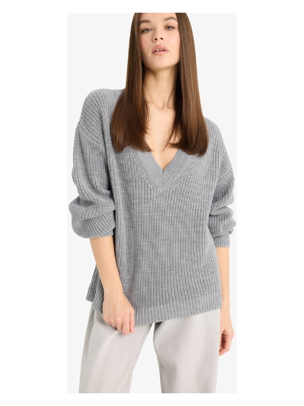 DeFacto Oversize Geniş Kalıp V Yaka Triko Kazak Z7135AZ25WN