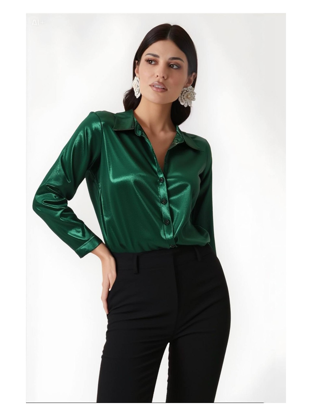 Hazelin Kadın Zümrüt Yeşili Hafif Dökümlü Saten Yüzeyli Gömlek HZL22W-BD139641
