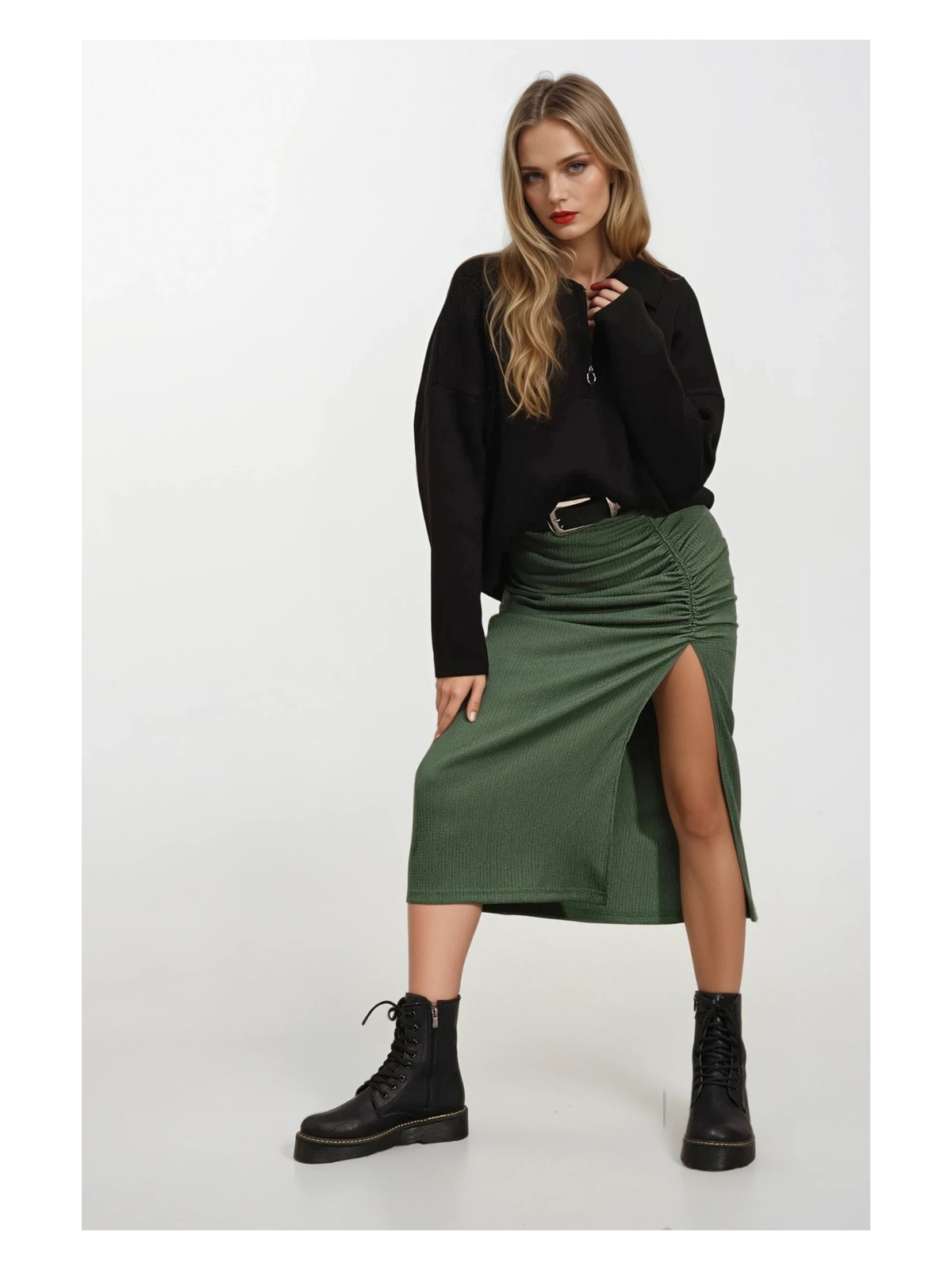 Hazelin Kadın Siyah Yırtmaçlı Uzun Etek HZL22S-BD118801 - Görsel 7