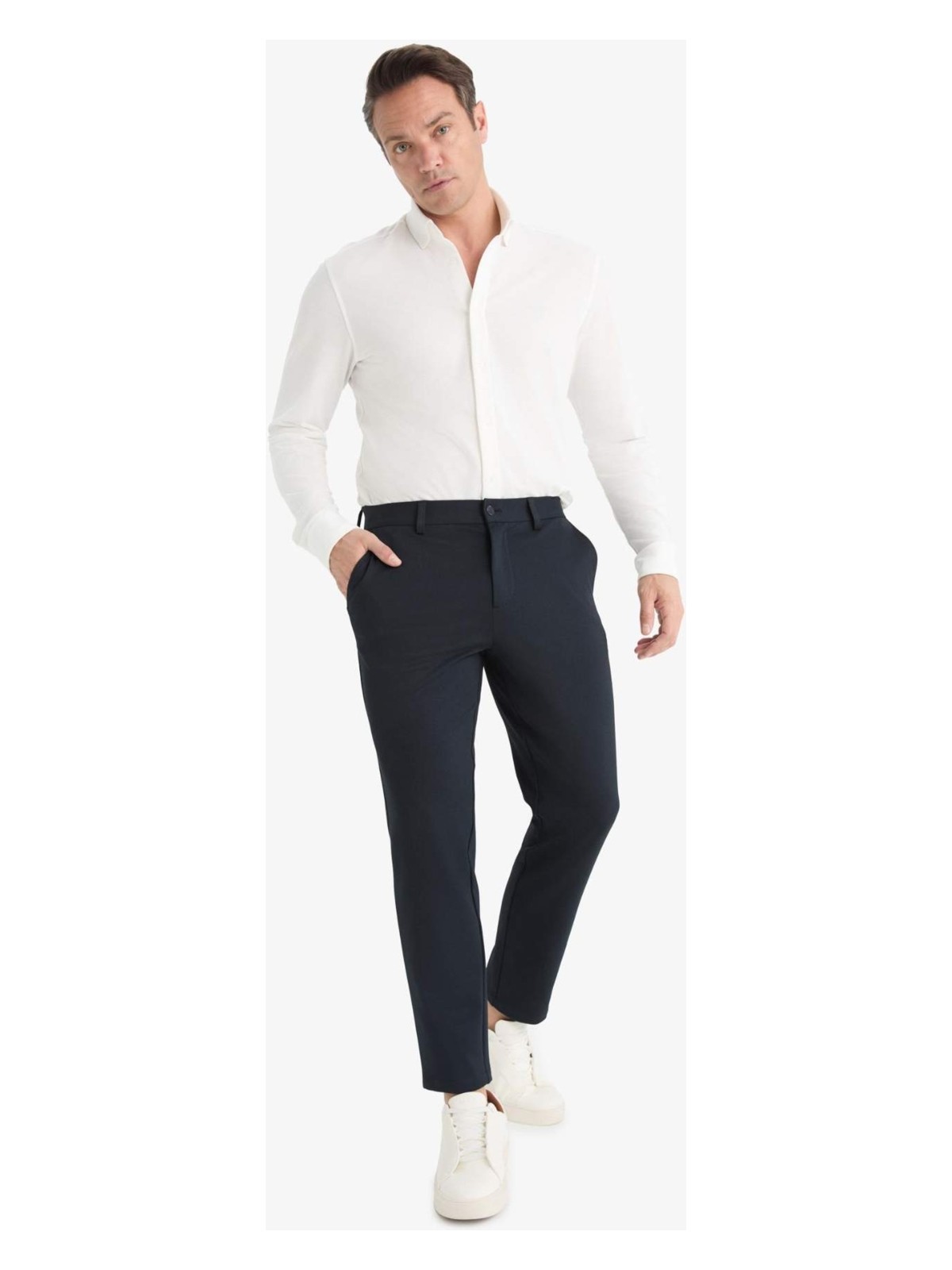 DeFacto Jogger Düz Paça Her Yöne Esneyen Kumaş Pantolon T6317AZ25AU - Görsel 4