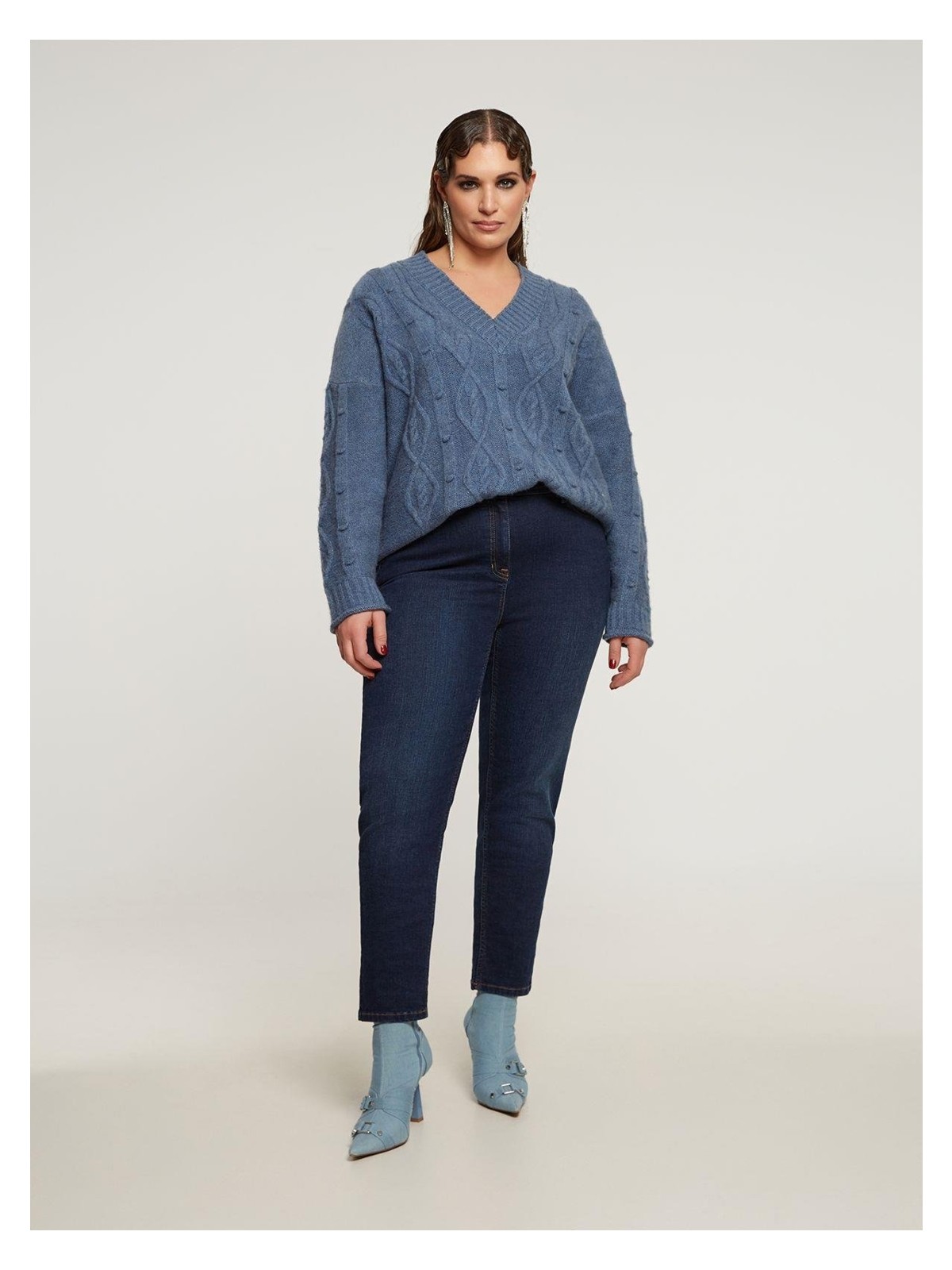 Şans Kadın Büyük Beden Lacivert, Arka Kemer Lastik Detaylı, Arka Cep Nakışlı, 5 Cep Kot Pantolon 65N39021