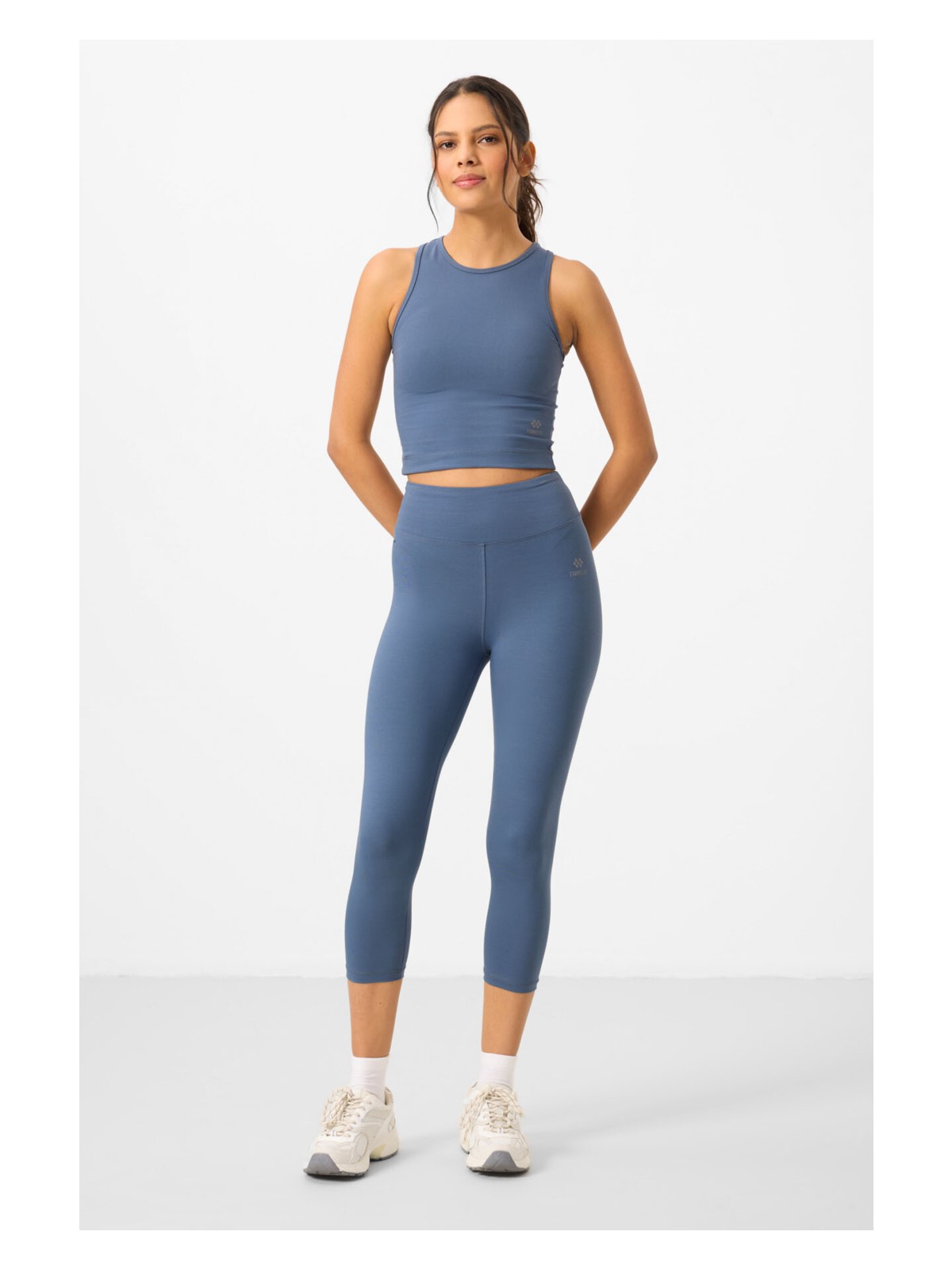 Tommy Life Siyah Yüksek Bel Kapri-Crop Atlet Slim Fit Kadın Tayt Takım - 95284 - Görsel 5