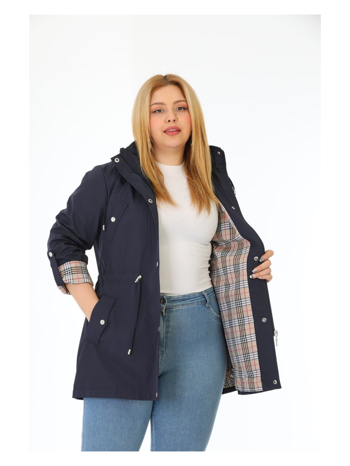 TUTveAL Collection Kadın Suya Dayanıklı Büyük Beden Trençkot Kapüşonlu Ekoseli Haki Trençkot Bonded Kumaş Trençkot - Görsel 3