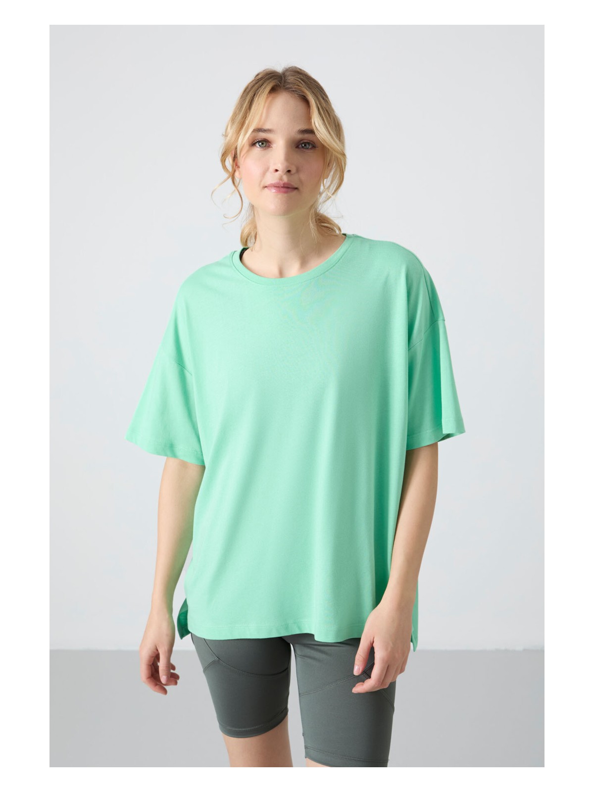 Tommy Life Siyah Penye Modal Yumuşak Tuşeli Oversize Fit Basic Kadın T-Shirt- 97285 - Görsel 3