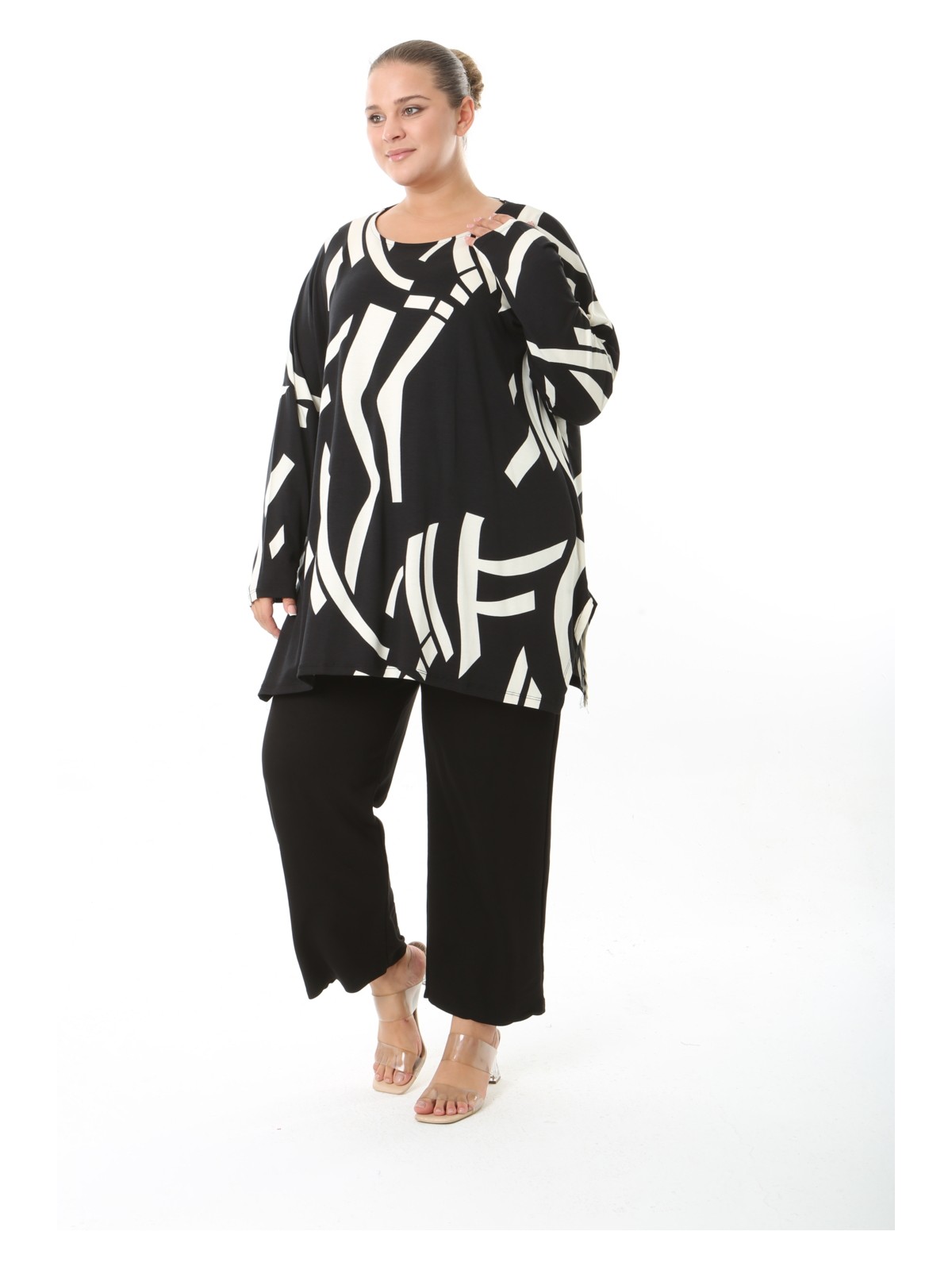 XL Modam Xl Modam Kadın Likralı Viskon Kumaş Siyah Büyük Beden Tunik