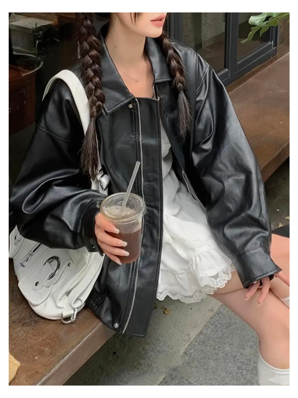 Çerme Vintage Kadın Oversize Siyah Deri Ceket