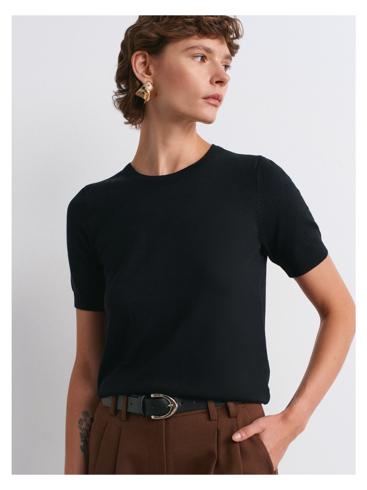 Dilvin 10779 Bisiklet Yaka Kısa Kol Basic Triko Bluz-Siyah