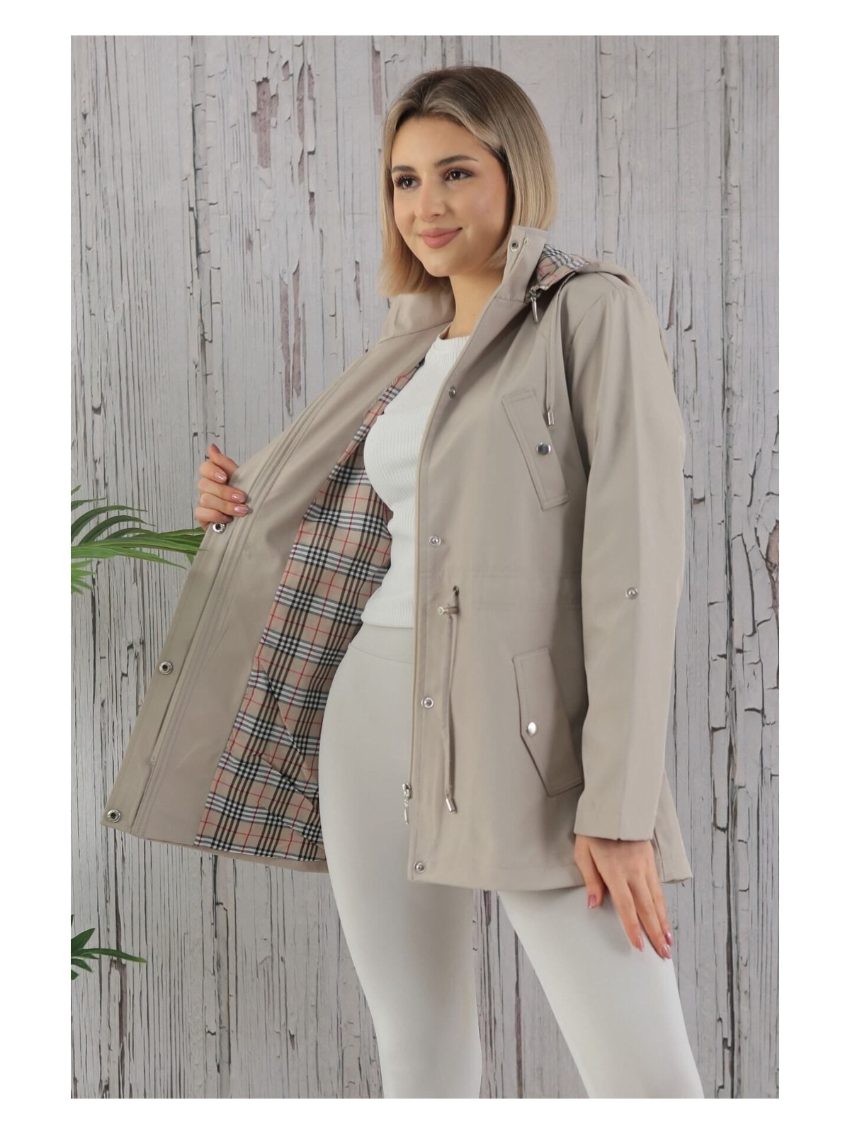 TUTveAL Collection Kadın Suya Dayanıklı Trençkot Kapüşonlu Ekoseli Vizon Trençkot Bonded Kumaş Trençkot - Görsel 6