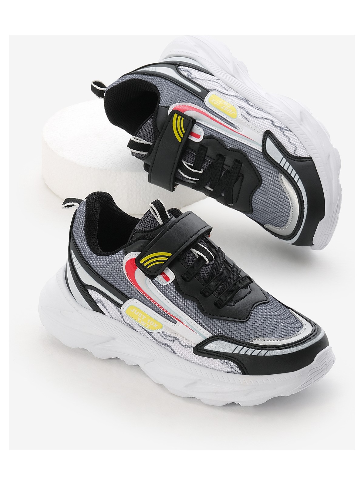 Tonny Black Çocuk Unisex Siyah Füme Eva Faylon Taban Desenli Cırtlı Lastik Bağcıklı Spor Ayakkabı