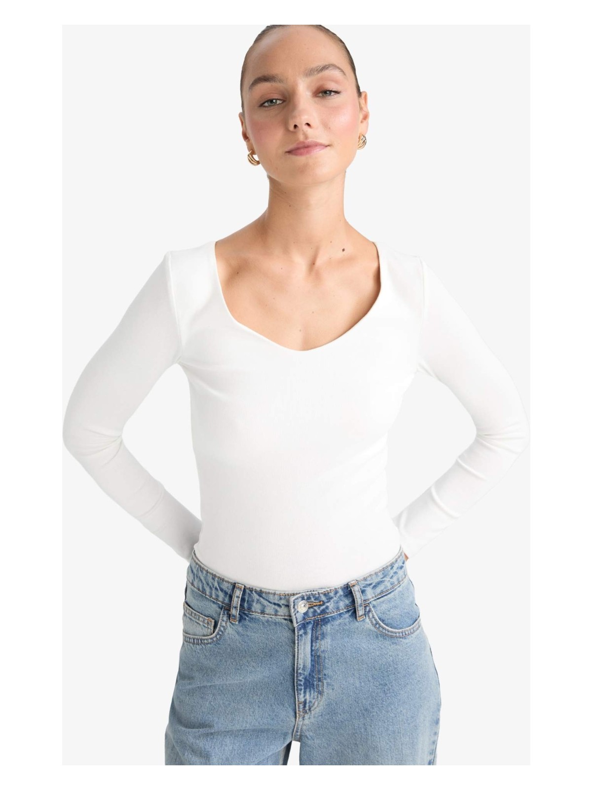 DeFacto Slim Fit Basic Düz Modal Uzun Kollu Tişört F7153AX25AU - Görsel 4