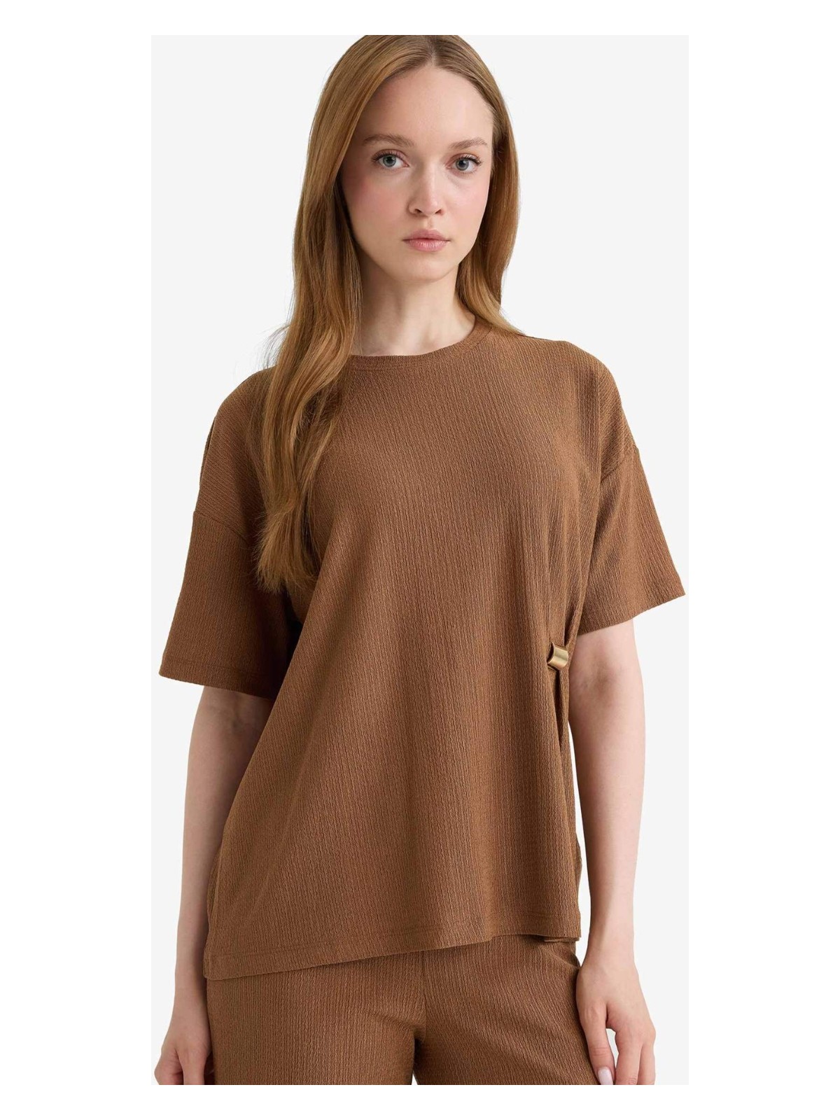 DeFacto Regular Fit Bisiklet Yaka Bürümcük Kısa Kollu Tişört E9891AX25AU