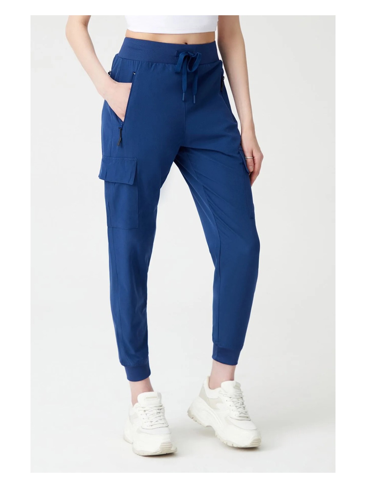 Los Ojos Kadın Siyah Kargo Cepli Beli ve Paçası Lastikli Jogger Pantolon Cargo - Görsel 5