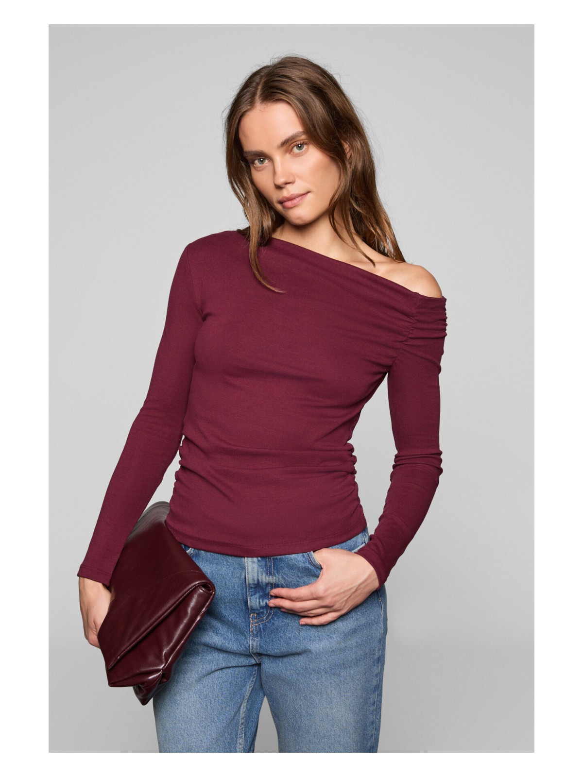 Grimelange Sissi Kadın Asimetrik Yaka Slim Fit Uzun Kollu Ekru Bluz - Görsel 8