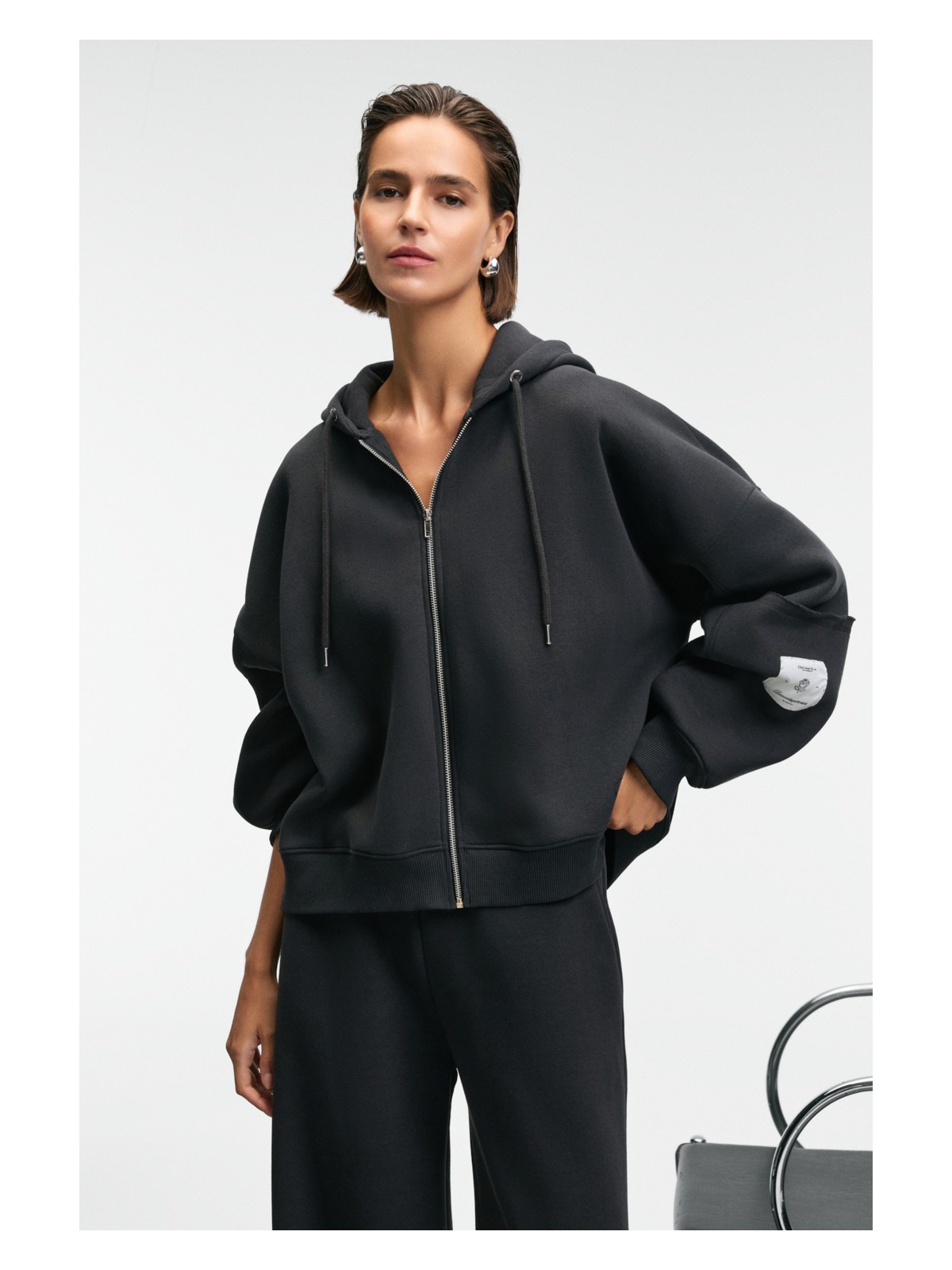 Grimelange VIVIENNE Kadın Metal Fermuarlı Kapüşonlu Kolda Süs Etiket Ve Cep Detaylı Antrasit Sweatshirt