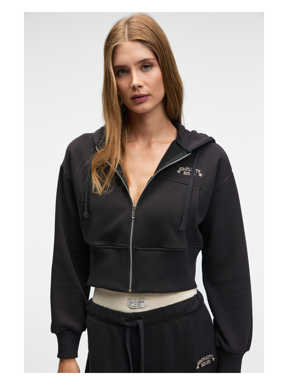 Grimelange Elara Kadın Metal Fermuarlı Nakışlı Kapüşonlu Crop Sarı Sweatshirt - Görsel 5