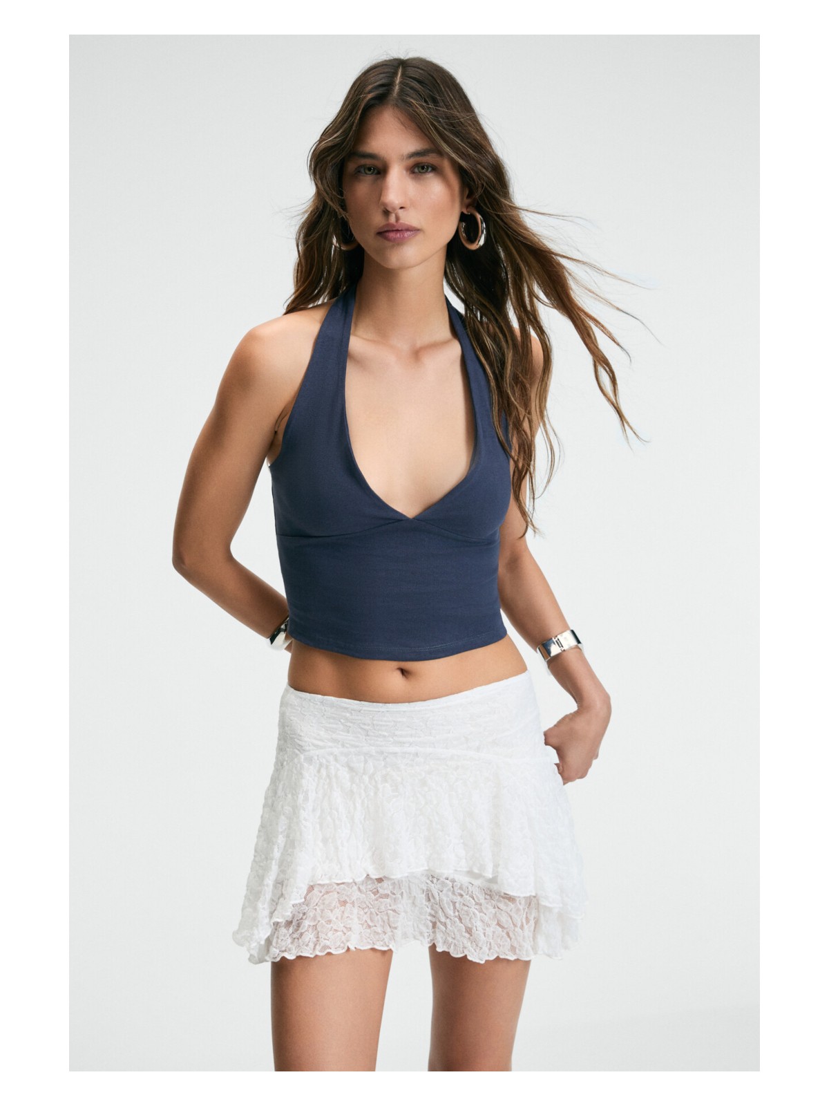 Grimelange MORIENNE Kadın Halter Yaka Kalın Askılı Sırtı Açık Crop Lacivert Bluz - Görsel 3