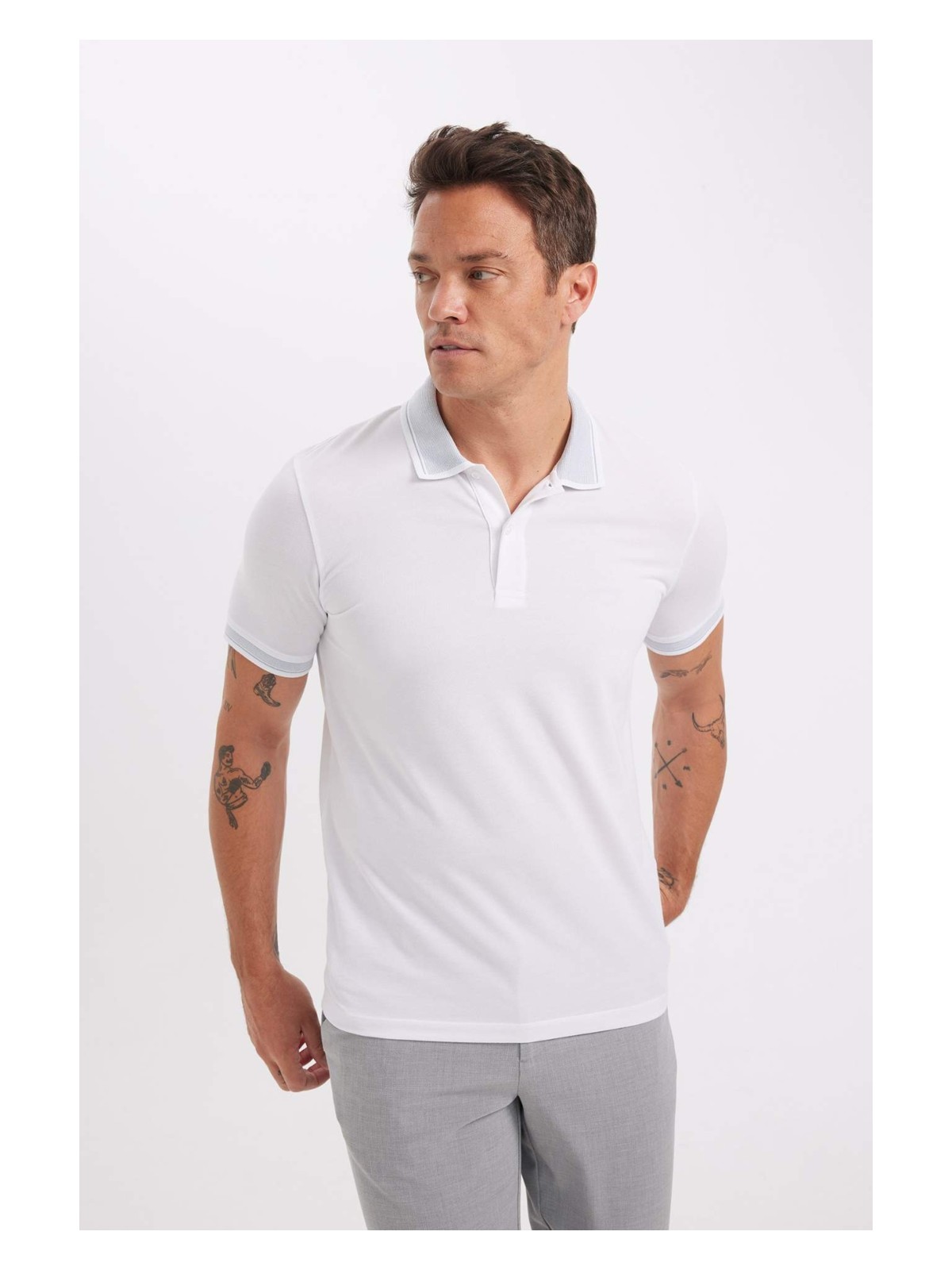 DeFacto Slim Fit Dar Kesim Polo Yaka Kısa Kollu Pamuklu Tişört D0033AXNS - Görsel 9